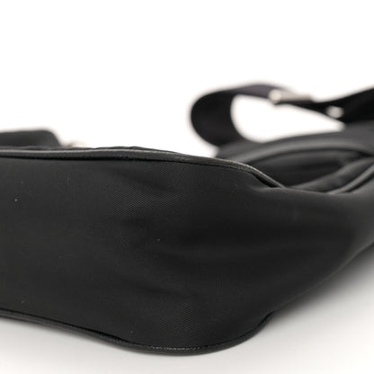 Prada Nylon Re-Edition 2005 Shoulder Bag Black 10 of 11