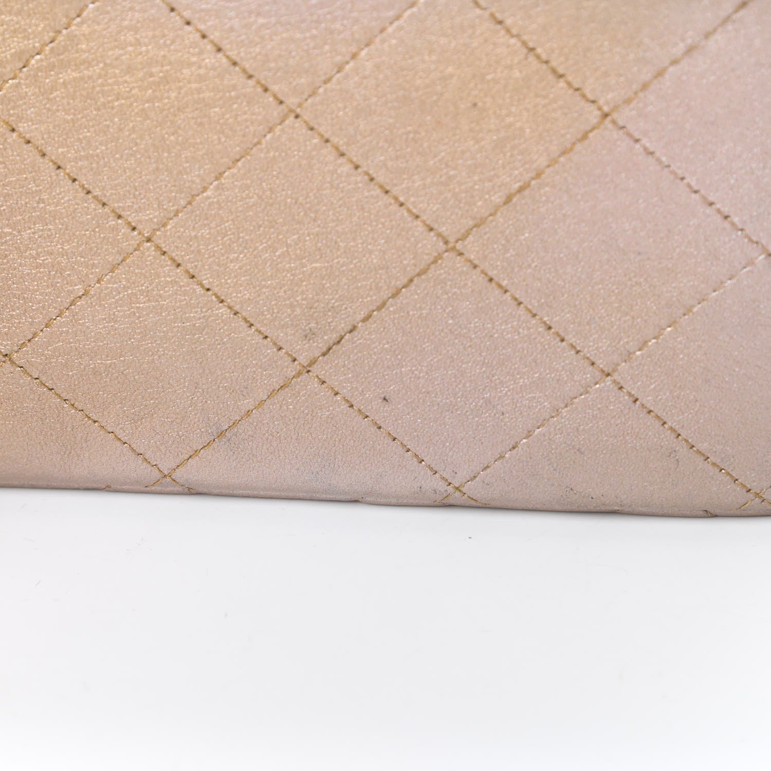 Chanel Metallic Lambskin Quilted Jumbo Double Flap Gold 15 of 17