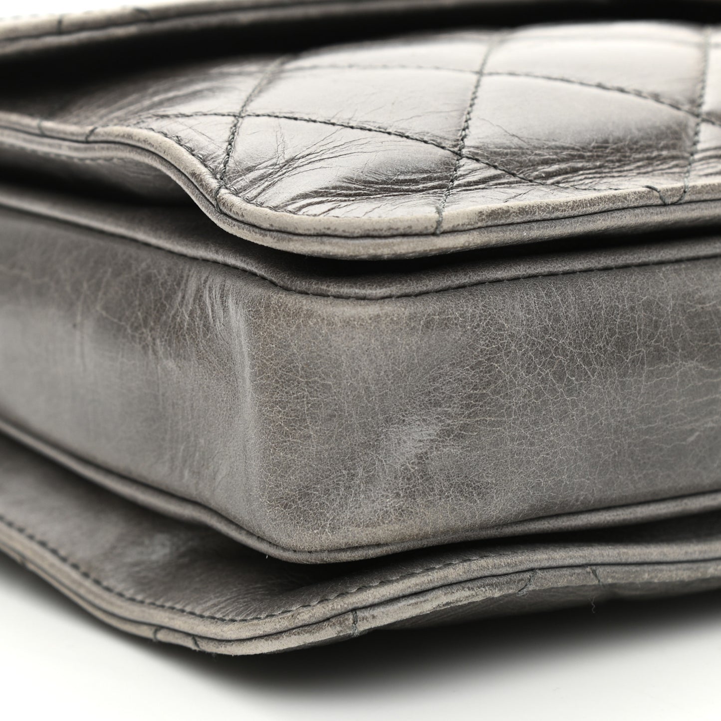 Glazed Calfskin Quilted Large Perfect Edge Flap Grey