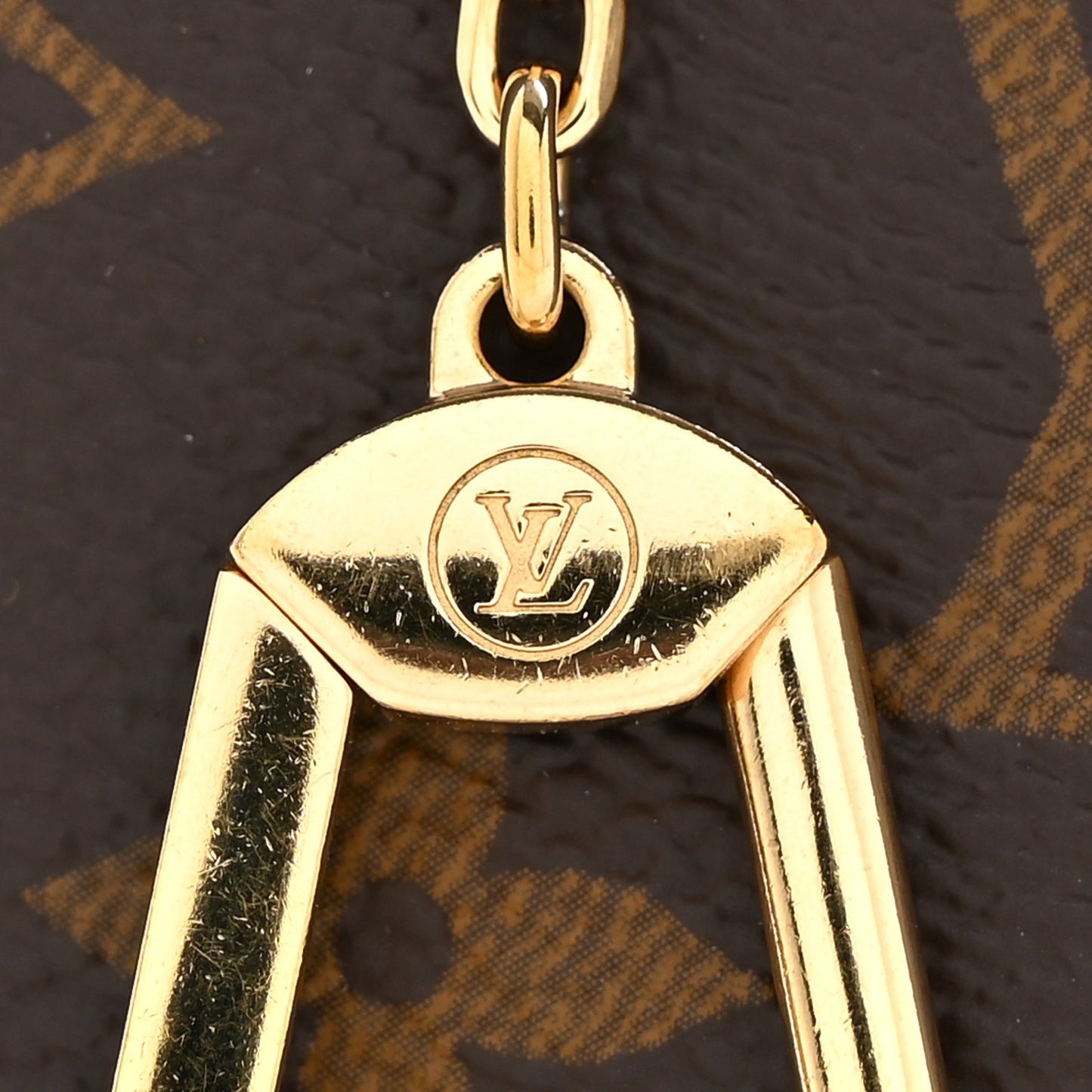 Monogram Noa Key Holder Olympe Blue
