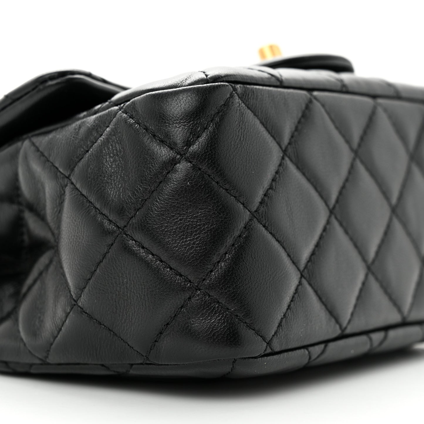 Lambskin Quilted Mini Pearl Crush Flap Black