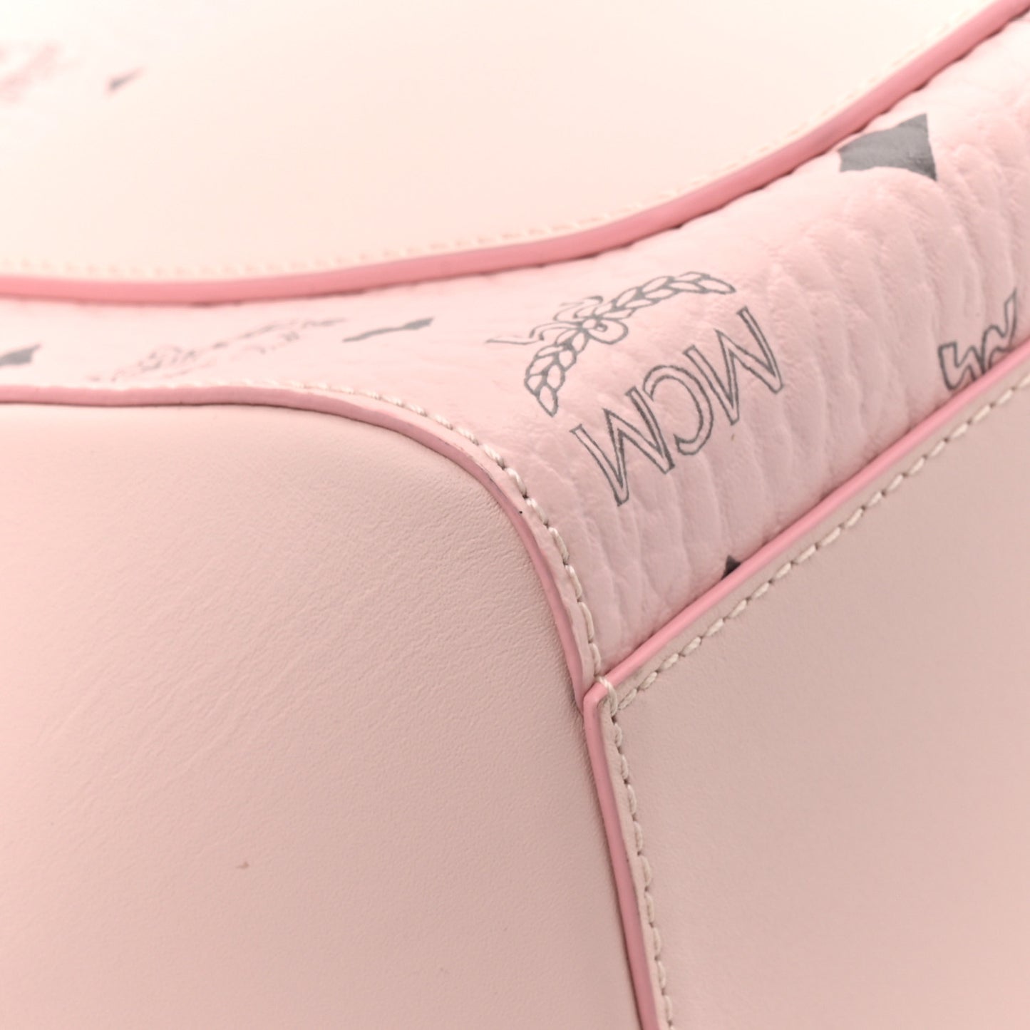 Visetos Medium Aren Hobo Powder Pink