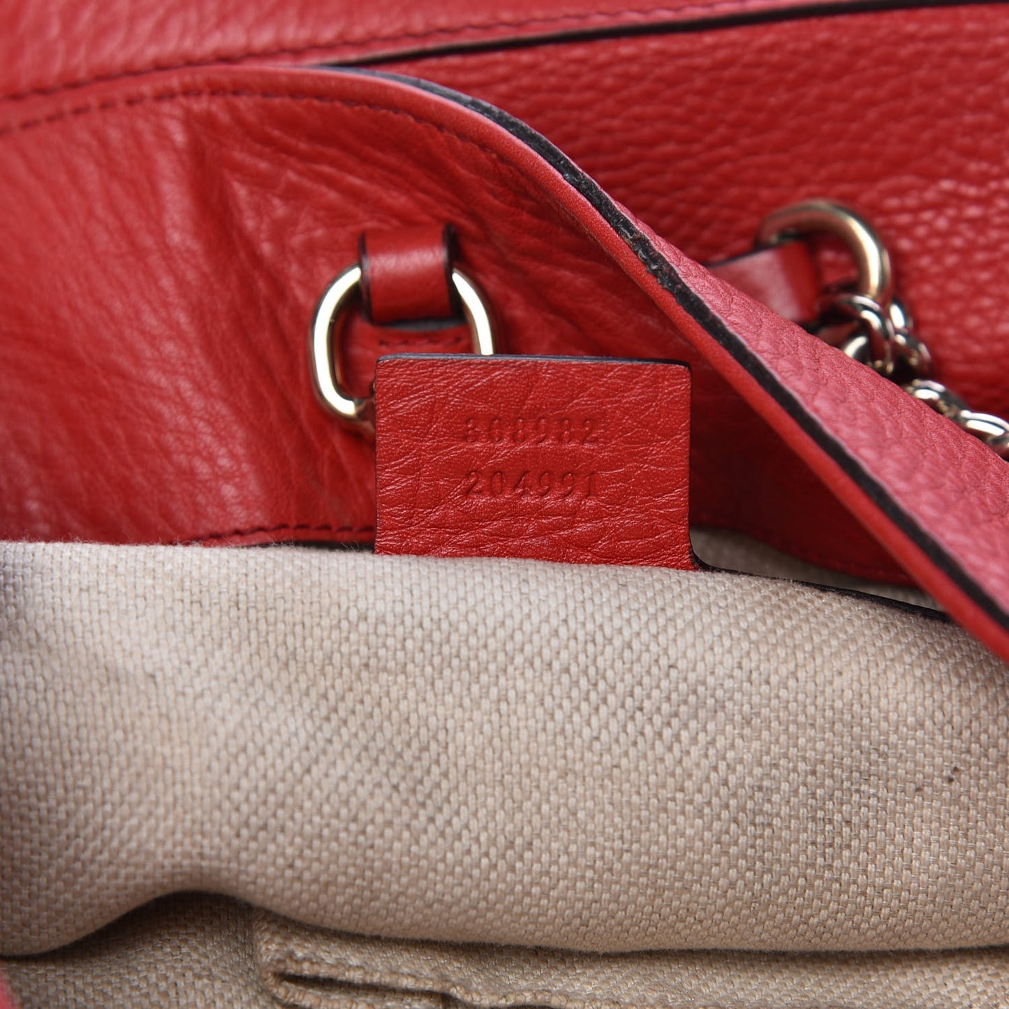 Pebbled Calfskin Medium Soho Chain Shoulder Bag Tabasco Red