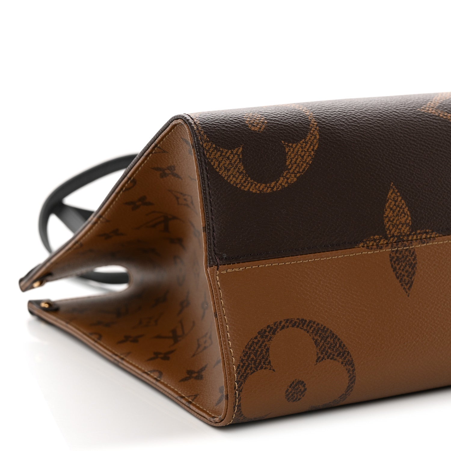 Louis Vuitton Reverse Monogram Giant Onthego MM 6 of 8