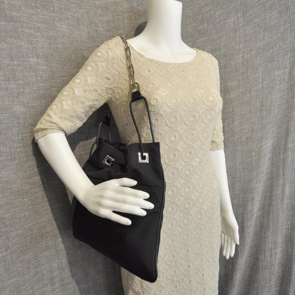 Gucci Nylon Chain Shoulder Bag Black 2 of 8