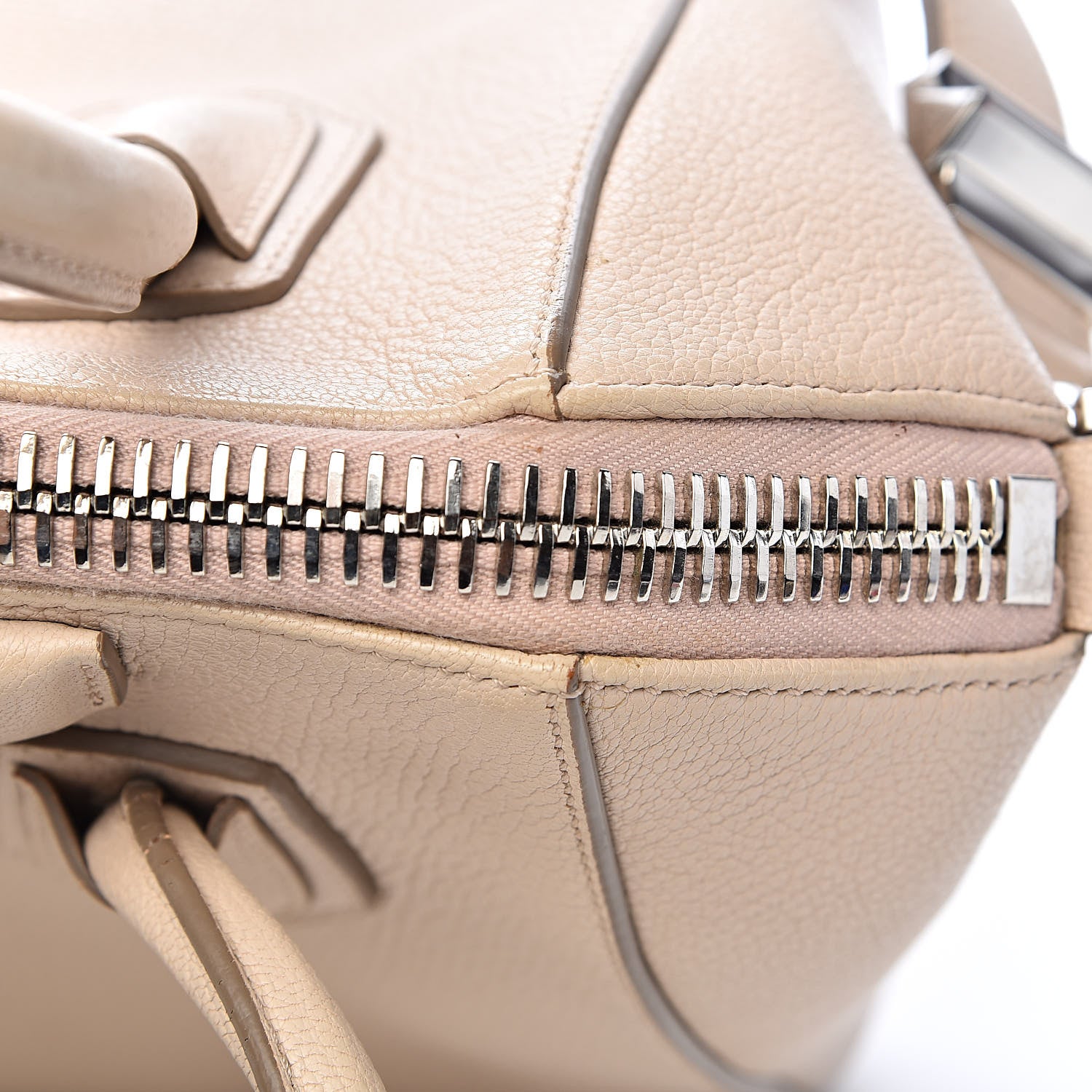 Givenchy Sugar Goatskin Small Antigona Nude Pink 9 of 21