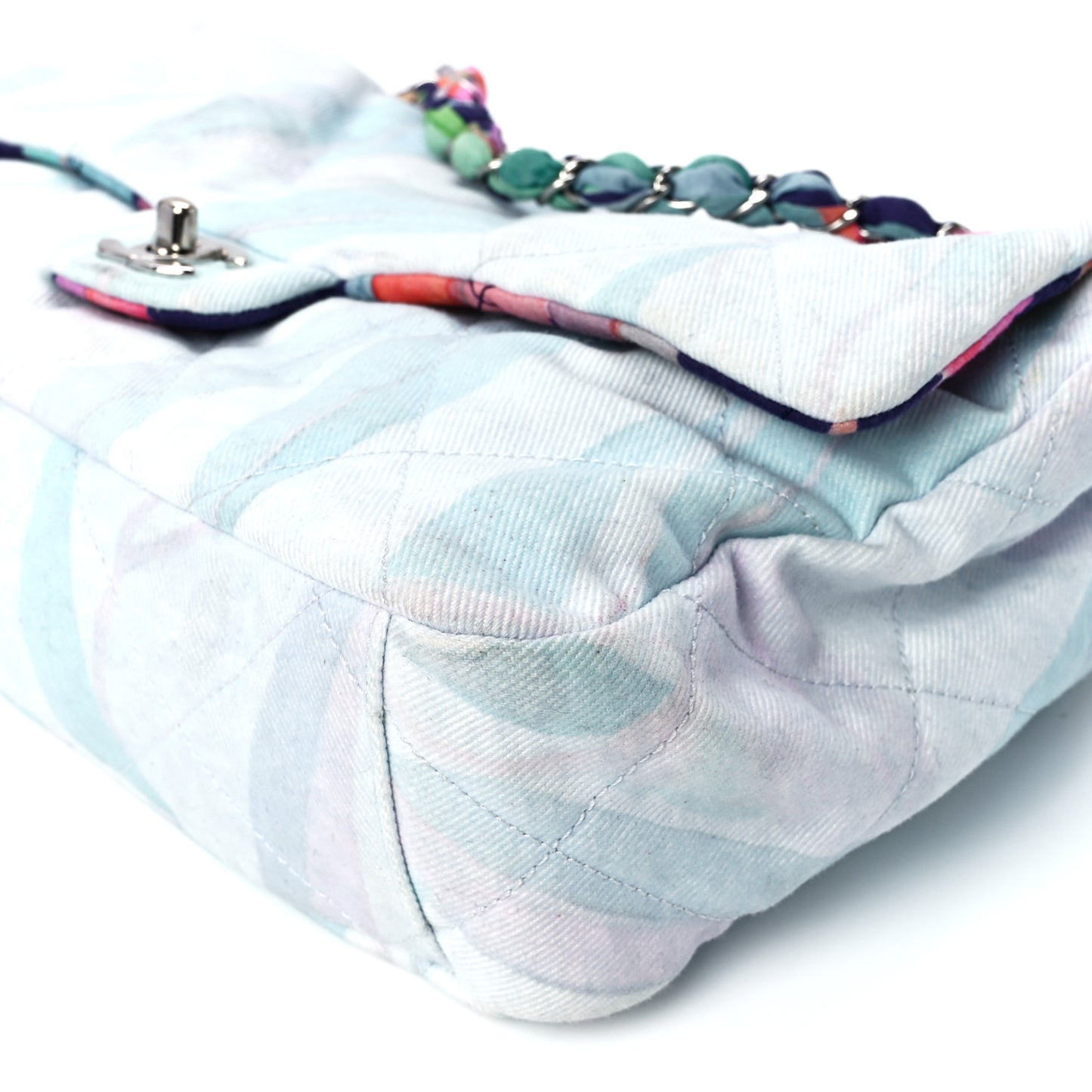 Canvas Quilted Jungle Jeans Flap White Multicolor