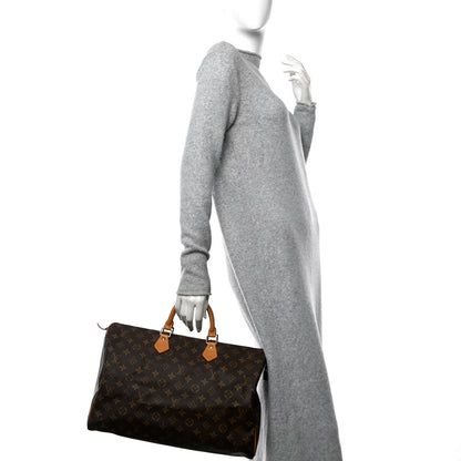 Louis Vuitton Monogram Speedy 40 2 of 12
