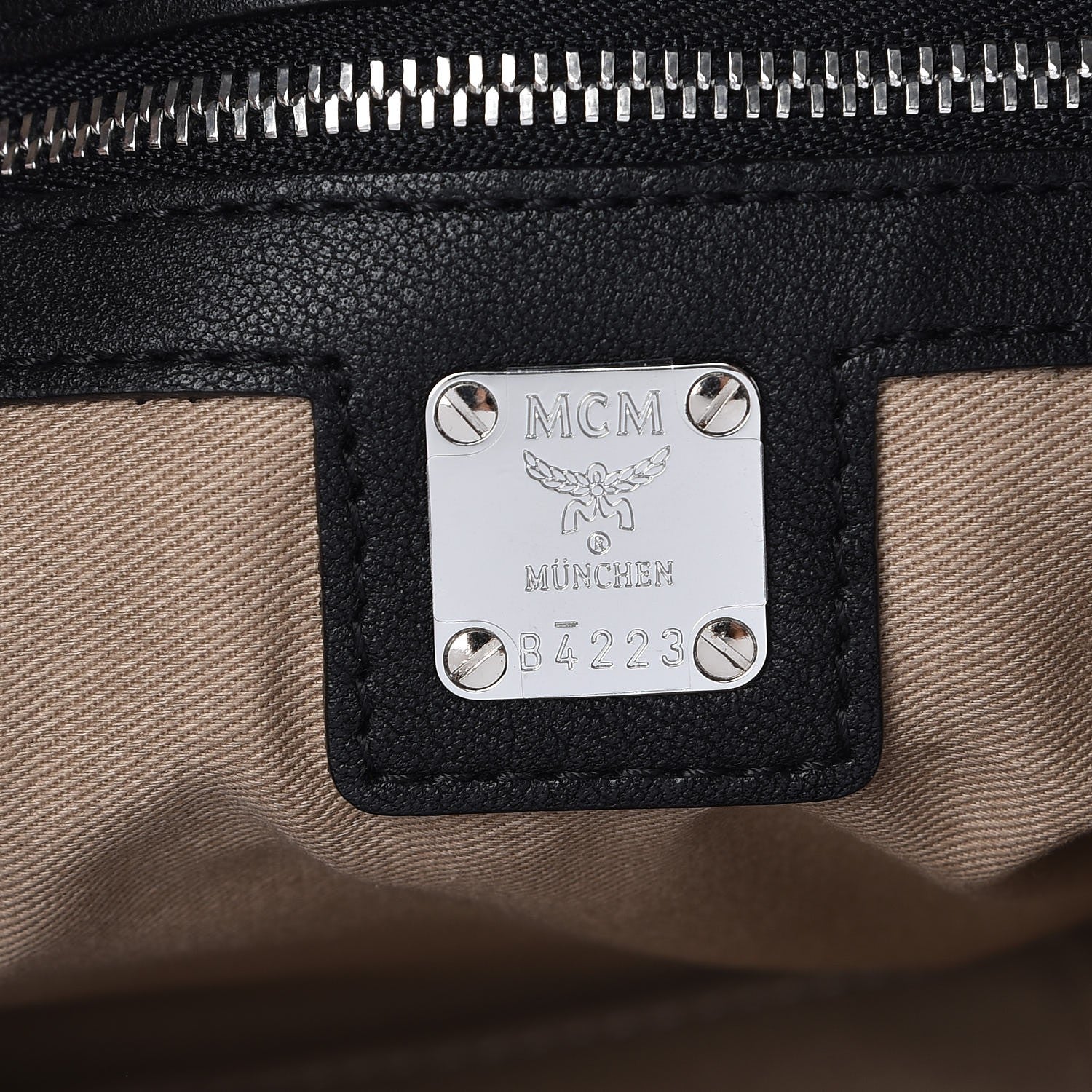 MCM Visetos Large Crossbody Black White 8 of 15