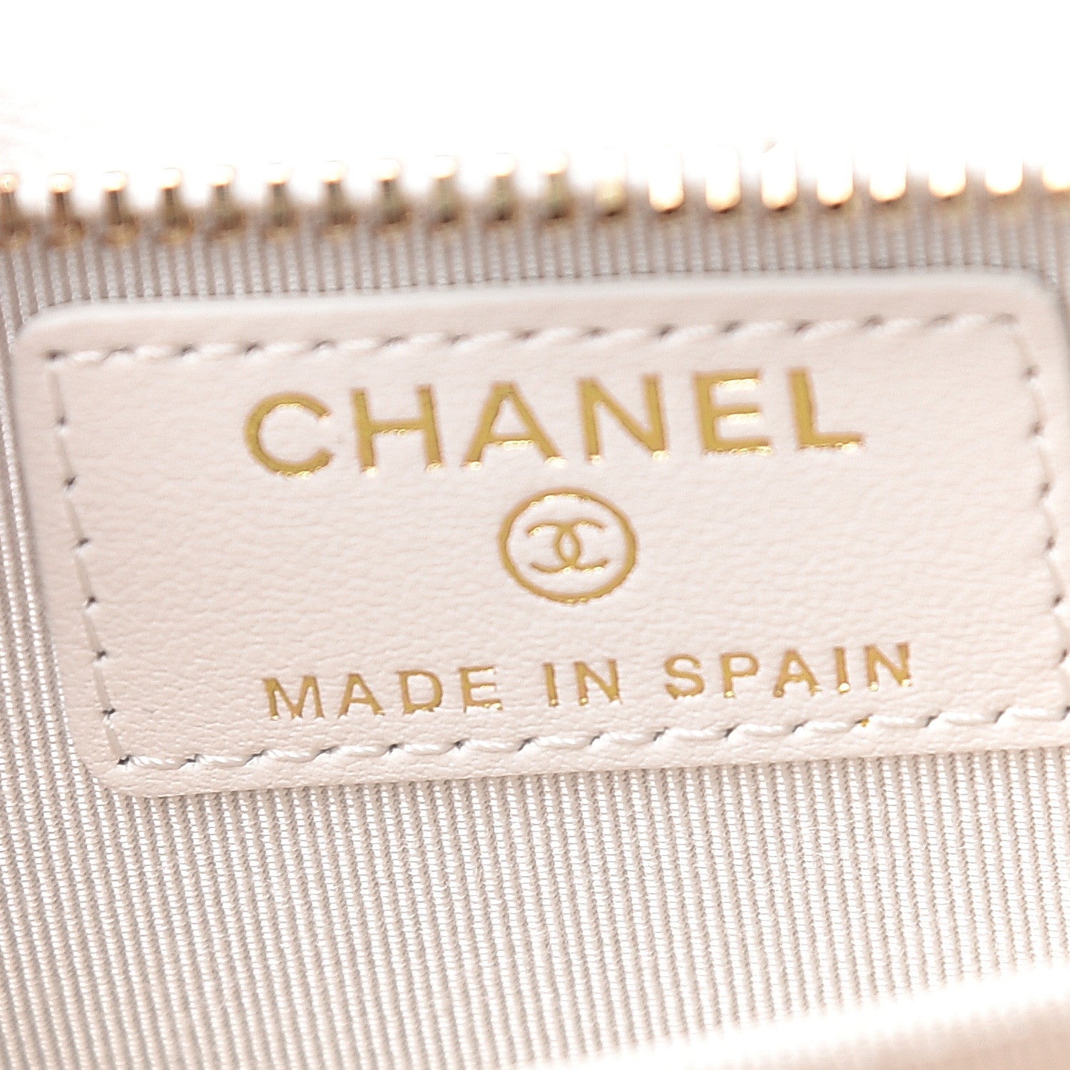 Chanel Caviar Quilted Zip Coin Purse White 6 of 8