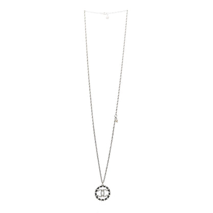 Chanel Pearl Bead CC Medallion Necklace Gold Pearly White Black 3 of 7