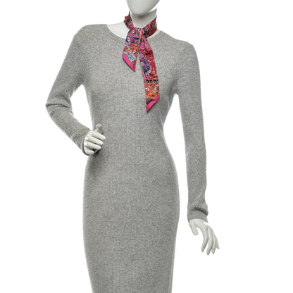 Hermes Silk Au Pays Des Oiseaux Fleurs Twilly Rose Vif Rouge Vert 2 of 4