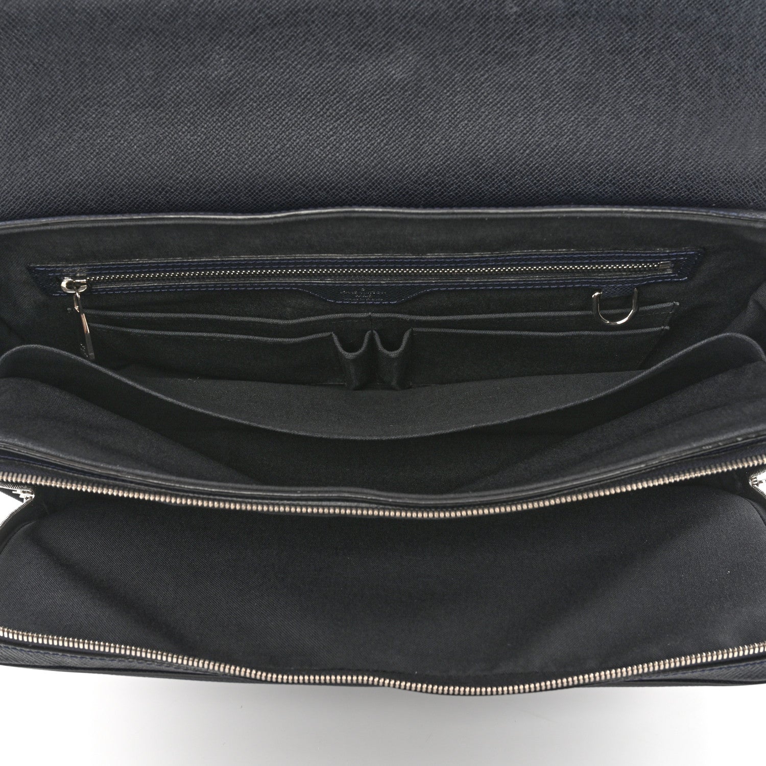 Louis Vuitton Taiga Vassili GM Briefcase Boreal 3 of 12