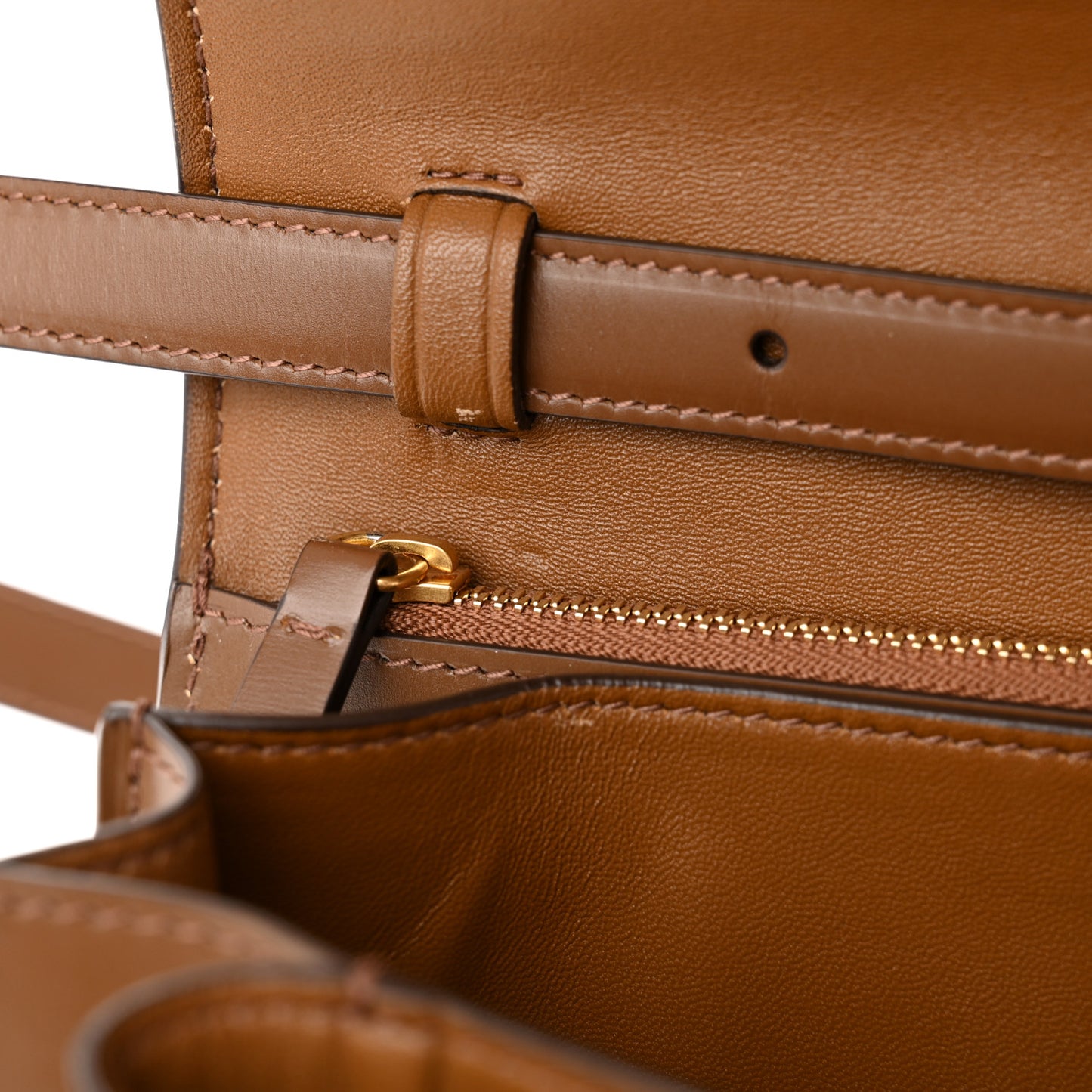 Box Calfskin Medium Classic Box Flap Bag Camel