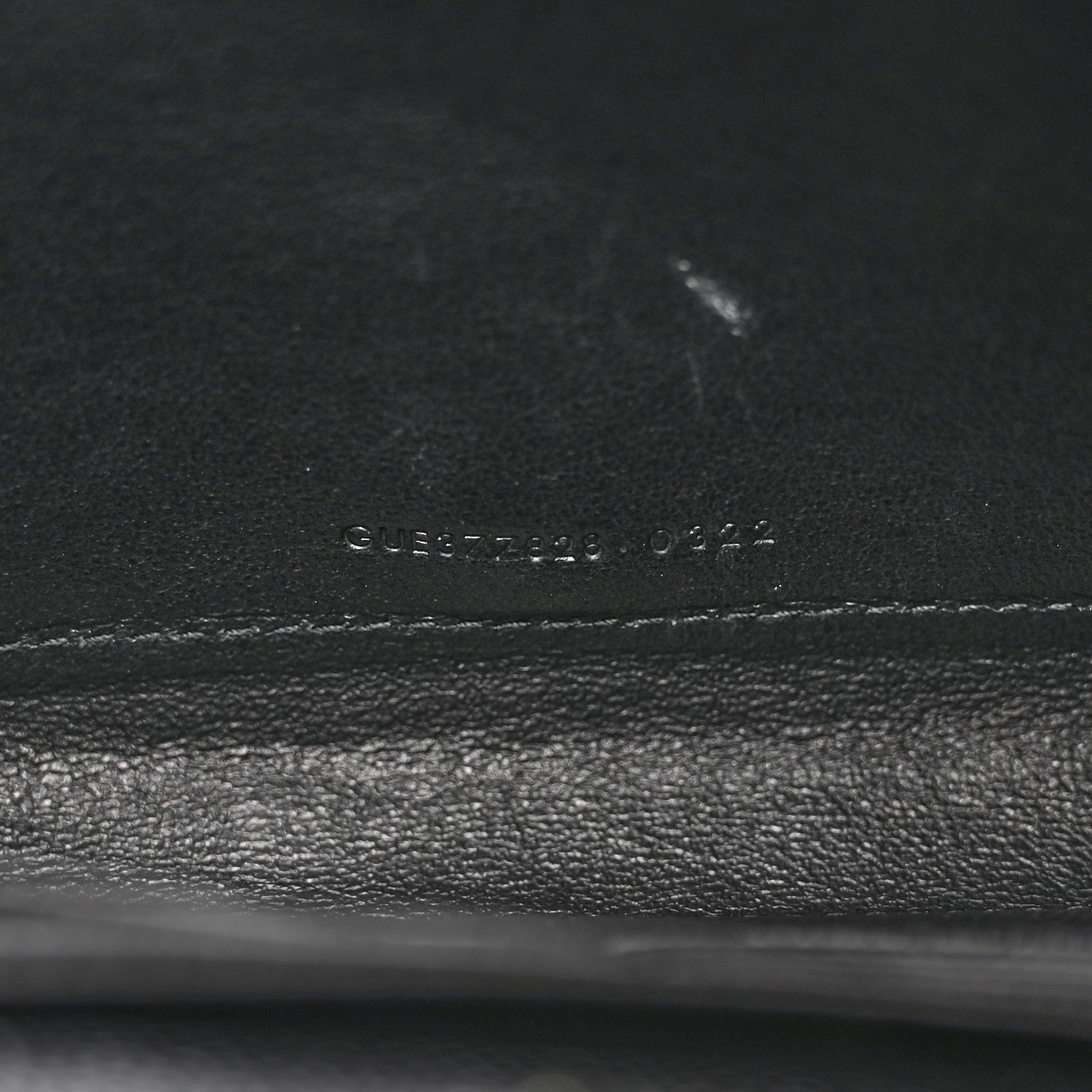 Saint Laurent Grain De Poudre Matelasse Chevron Monogram Monochrome Chain Wallet Black 8 of 12