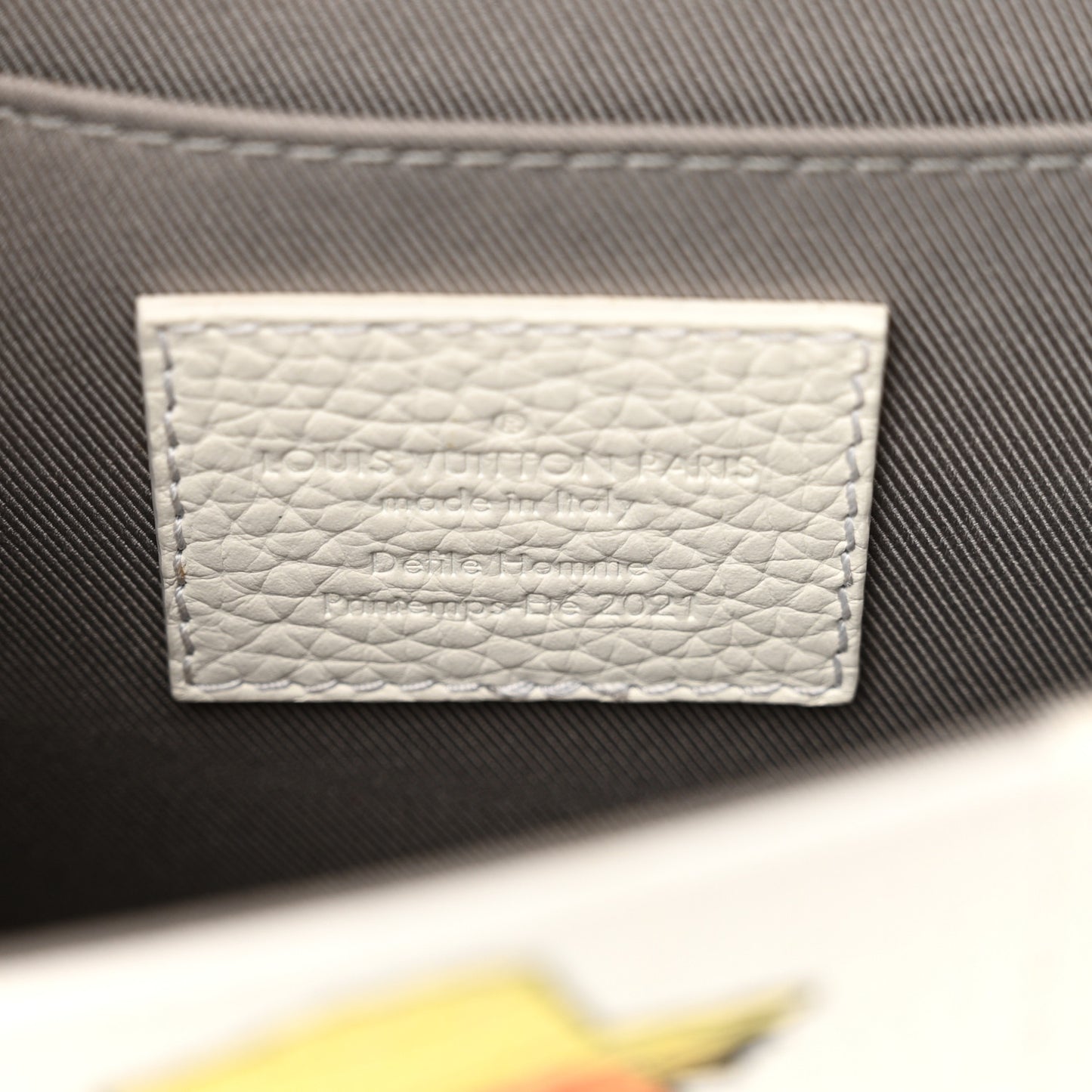 Taurillon Monogram LV Friends Soft Trunk Messenger White