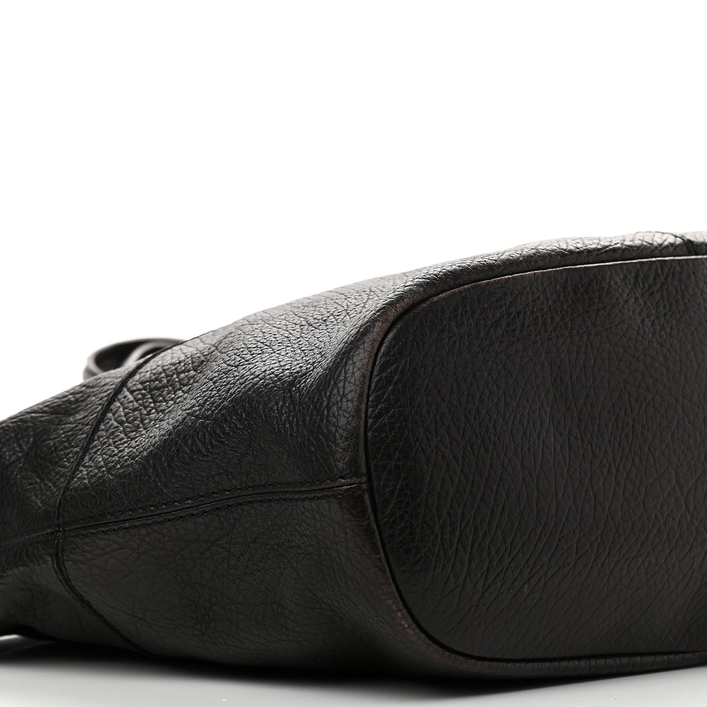 Lambskin Medium Nightingale Black
