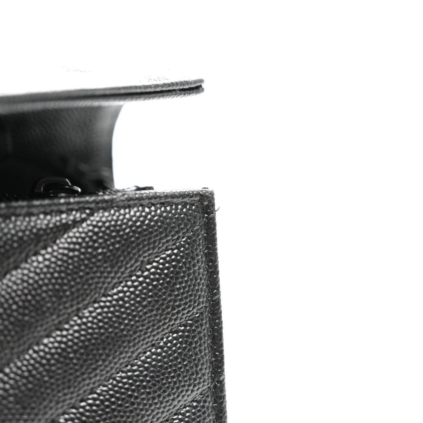 Grain De Poudre Matelasse Chevron Monogram Monochrome Chain Wallet Black