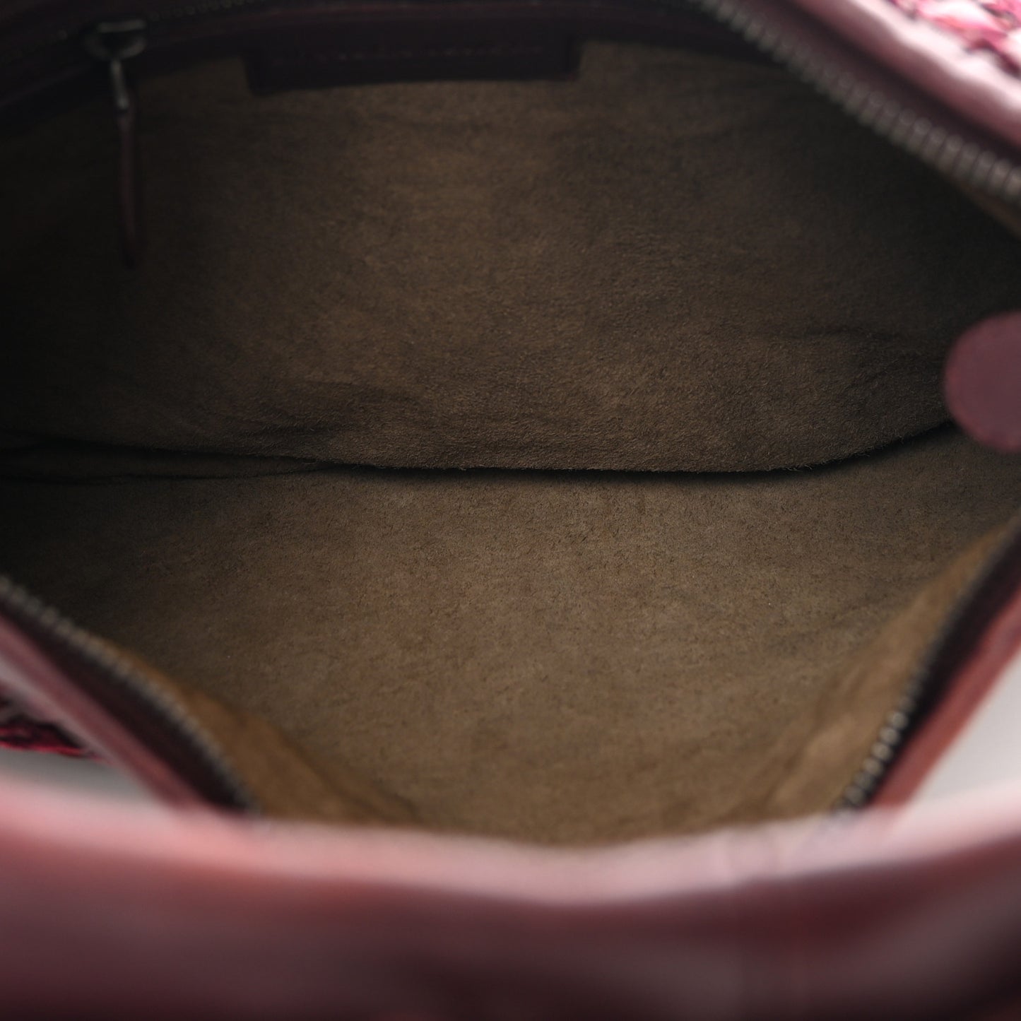 Nappa Velours Intrecciato Fuzzy Medium Veneta Hobo Aubergine