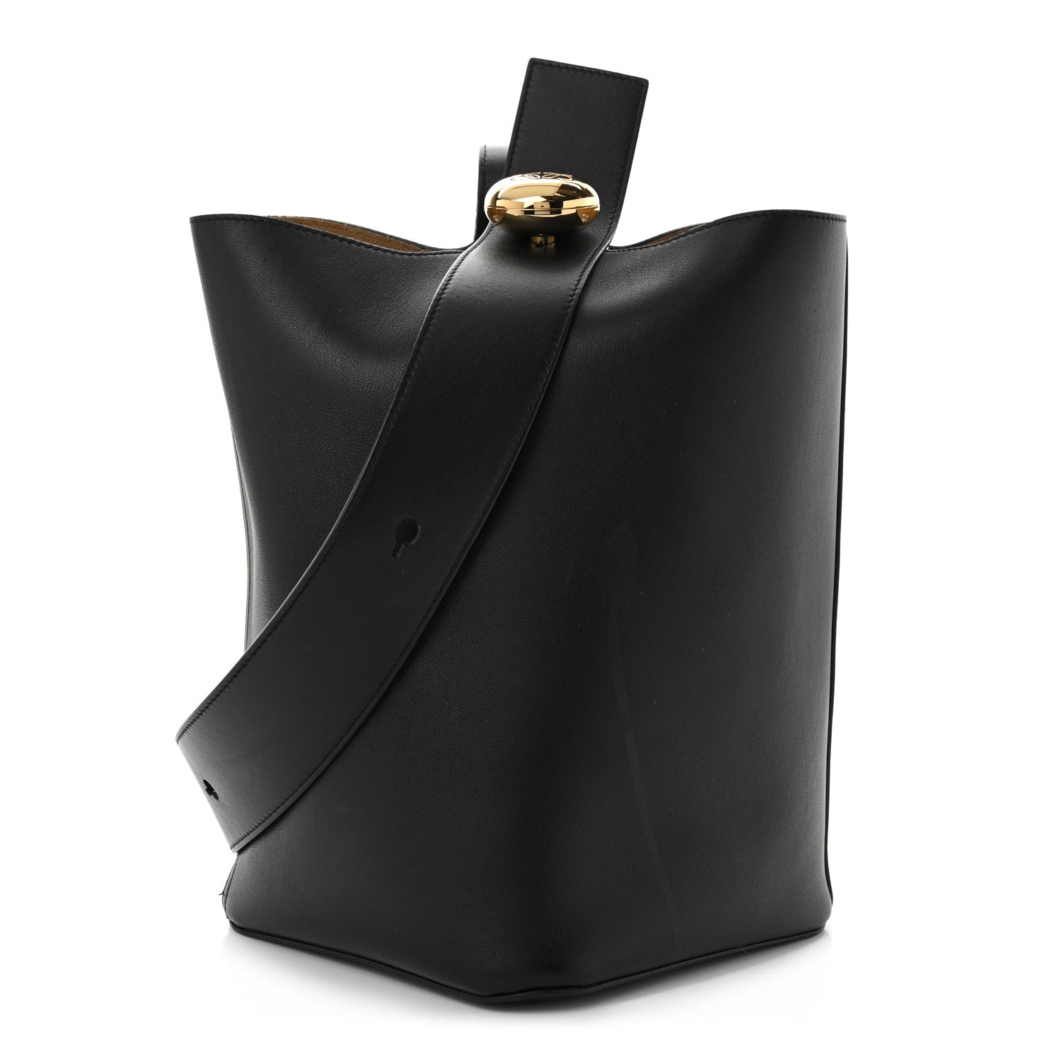 Loewe Smooth Calfskin Medium Pebble Bucket Bag Black 1 of 10
