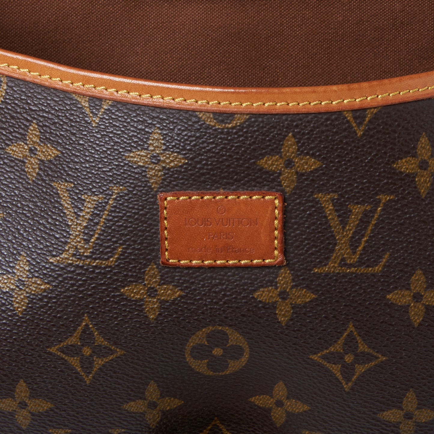 Monogram Saumur 35