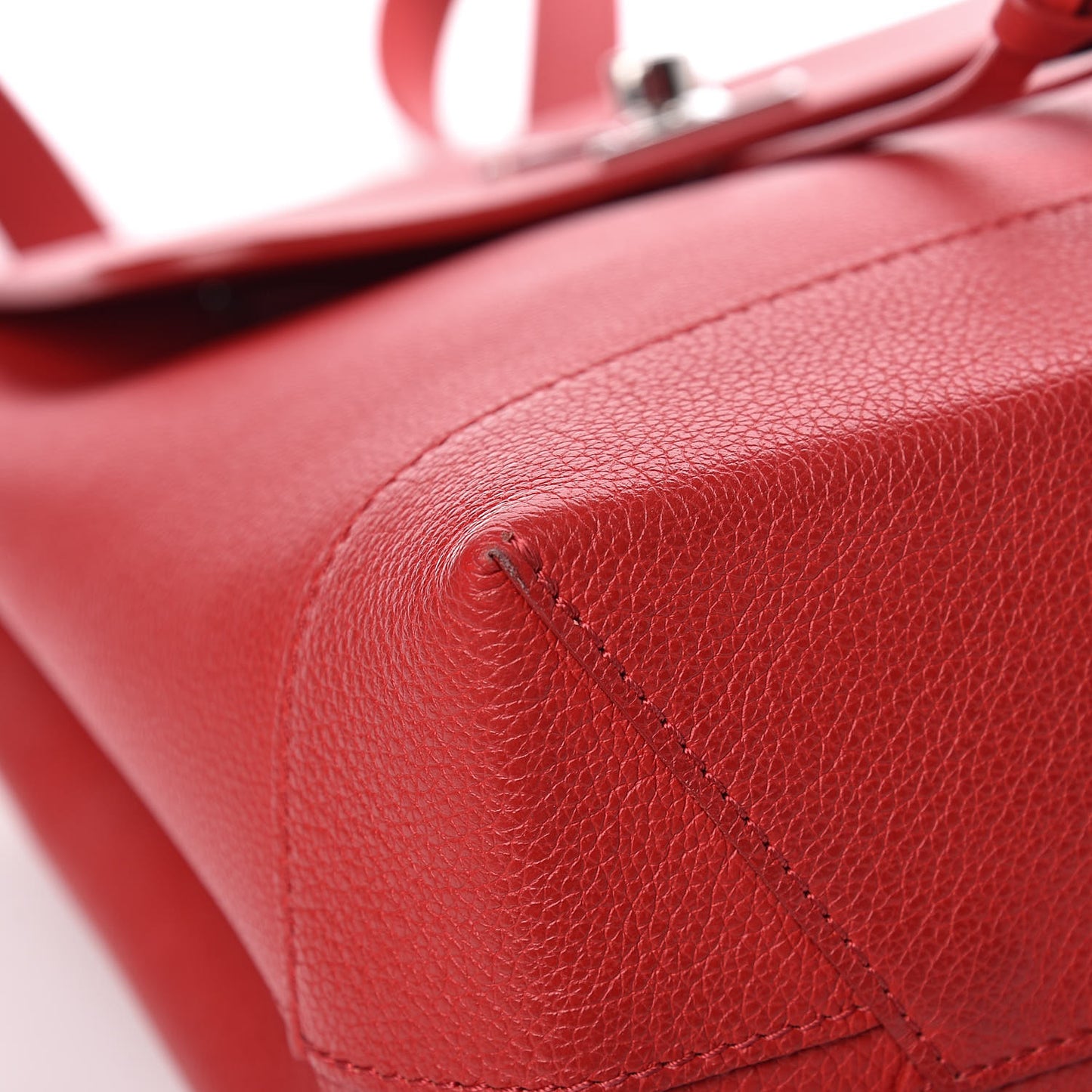 Soft Calfskin Lockme Backpack Rubis