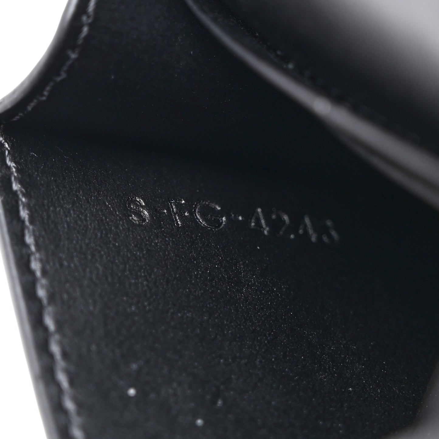 Shiny Calfskin Triomphe Flap Card Holder Black