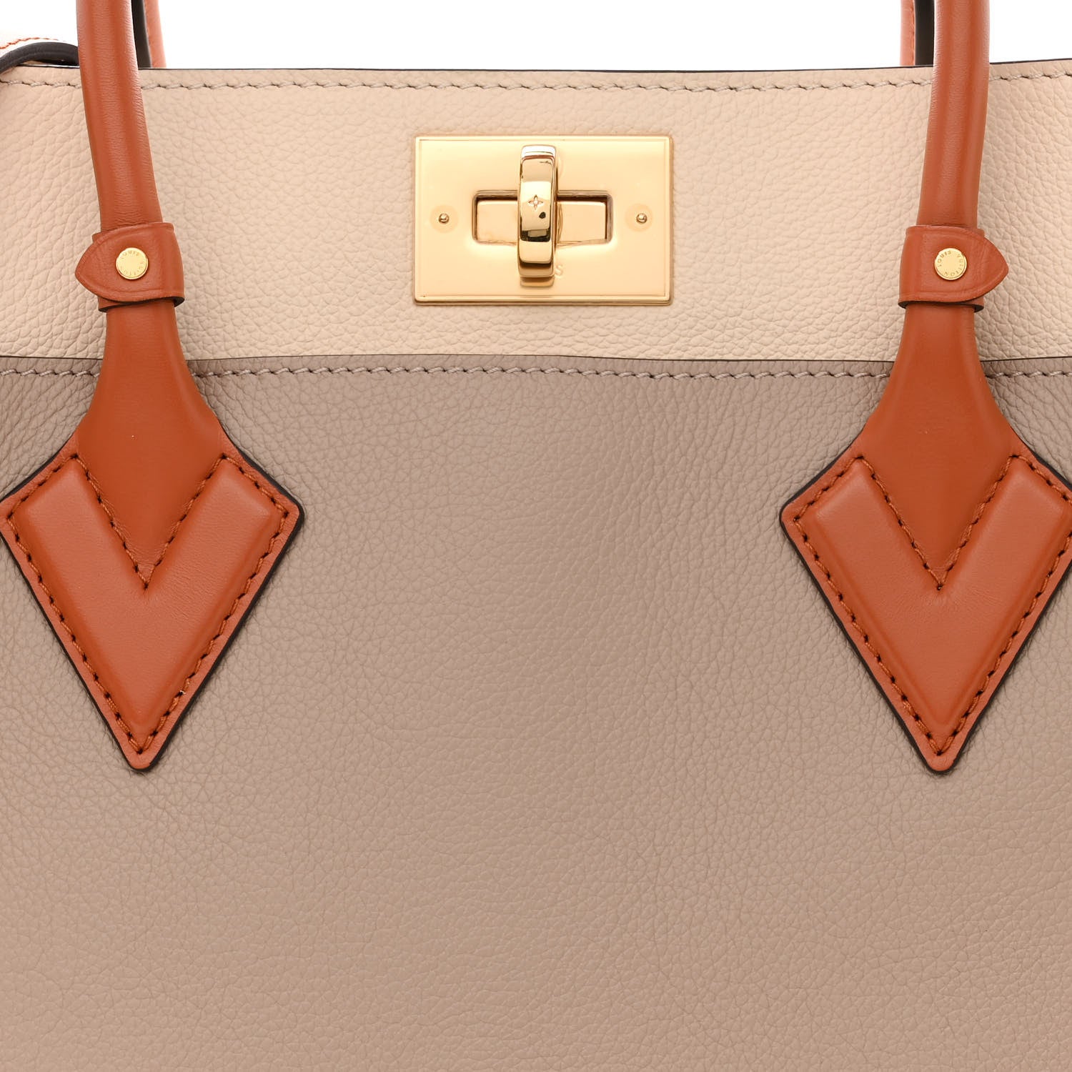 Louis Vuitton Calfskin Monogram Tufting On My Side Galet 8 of 10