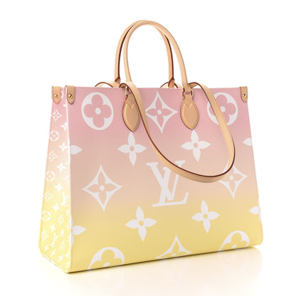 Louis Vuitton Monogram Giant By The Pool Onthego GM Light Pink 4 of 12
