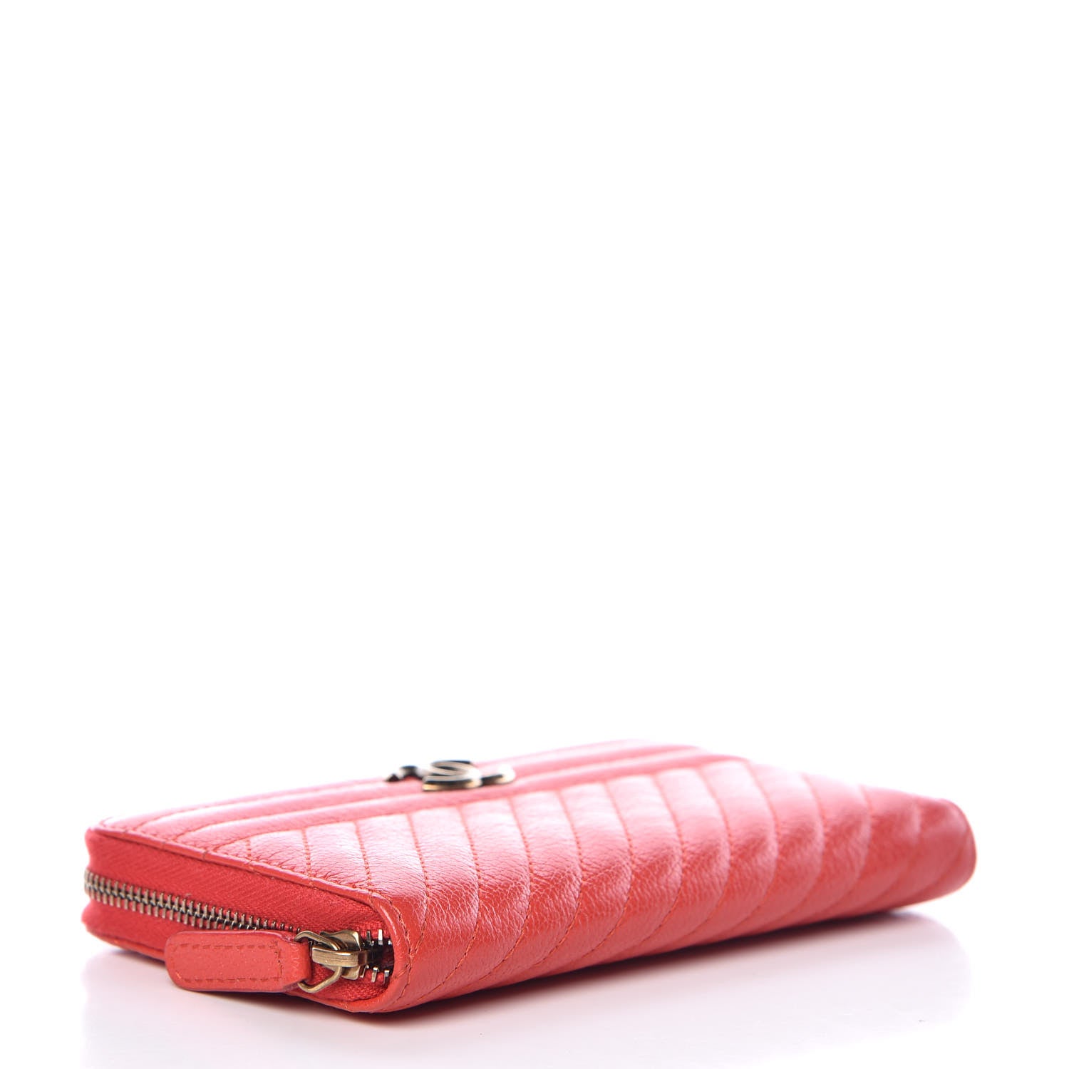 Chanel Shiny Goatskin Diagonal Quilted Small Zip Around Wallet Red 4 of 13