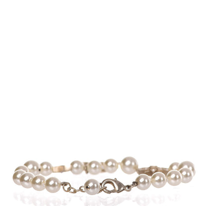 Chanel Crystal Pearl CC Star Bracelet Light Gold 3 of 8