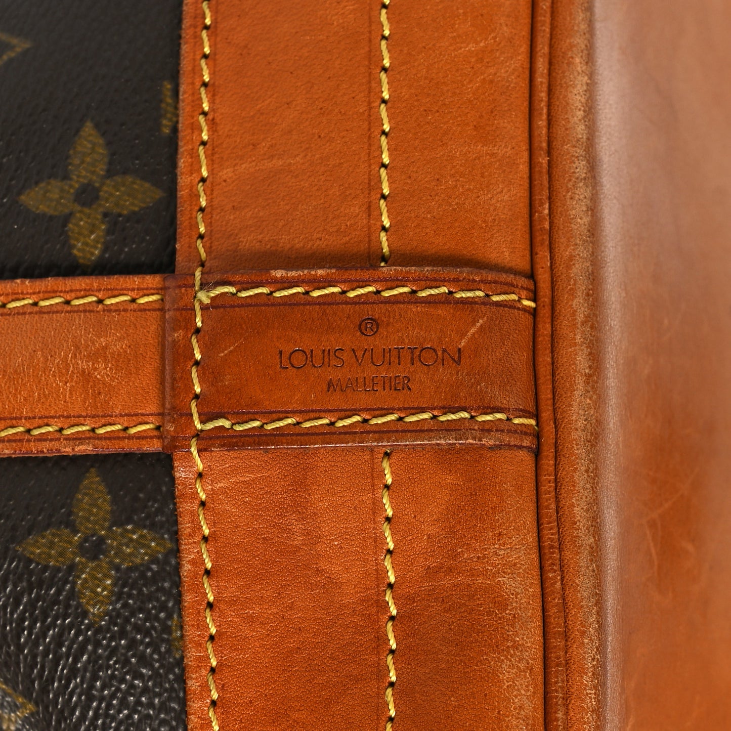 Monogram Noe