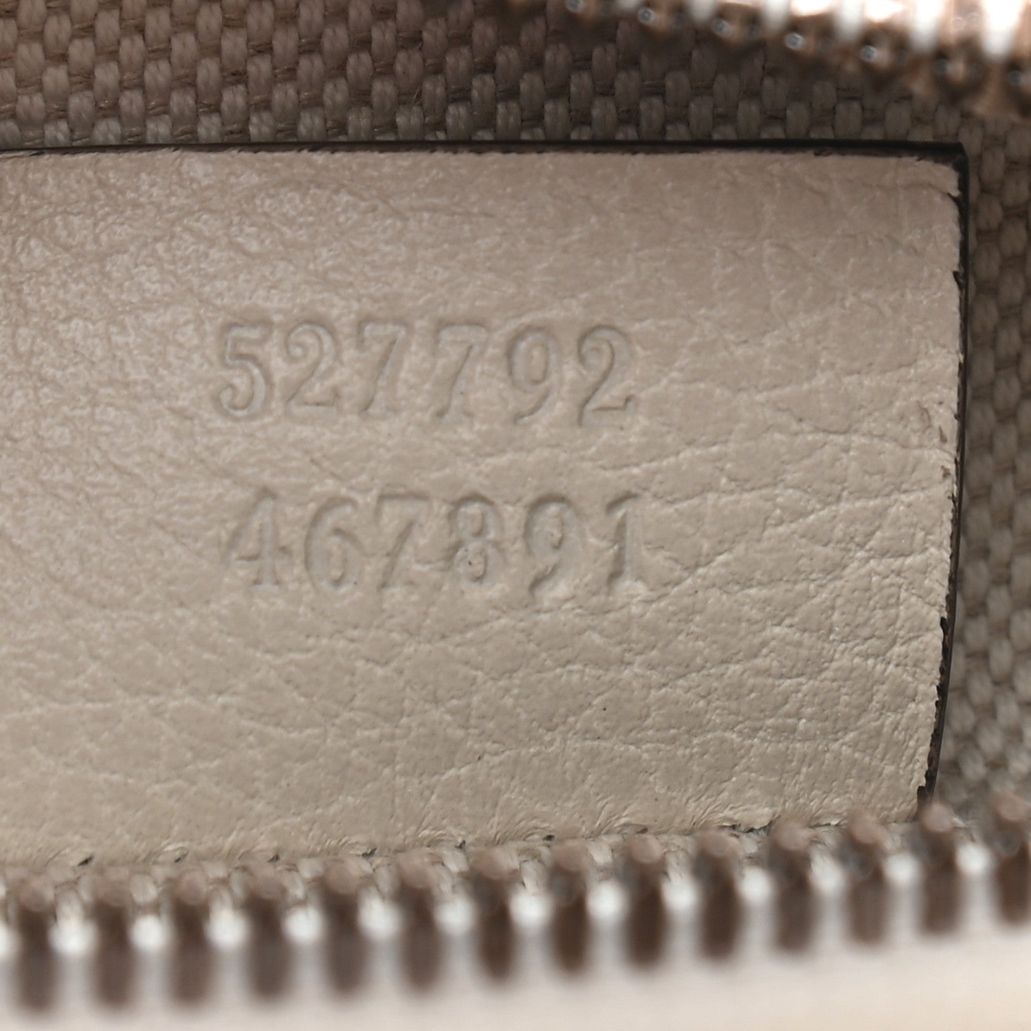 Gucci Grained Calfskin Small Logo Belt Bag White 7 of 9