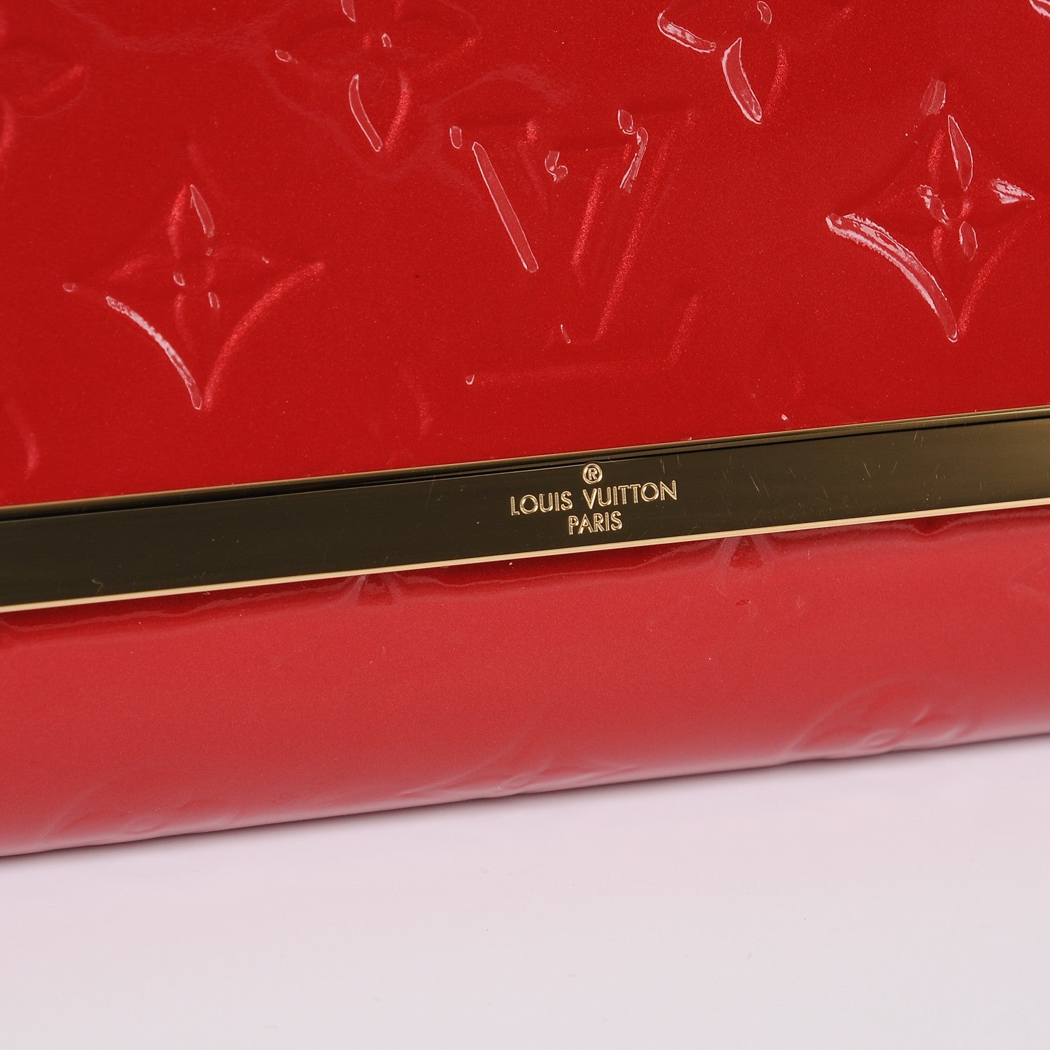 Louis Vuitton Vernis Ana Clutch Pomme D'Amour 7 of 8