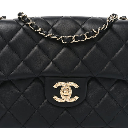 Chanel Lambskin Quilted CC Pocket Clutch With Chain Black 7 of 10