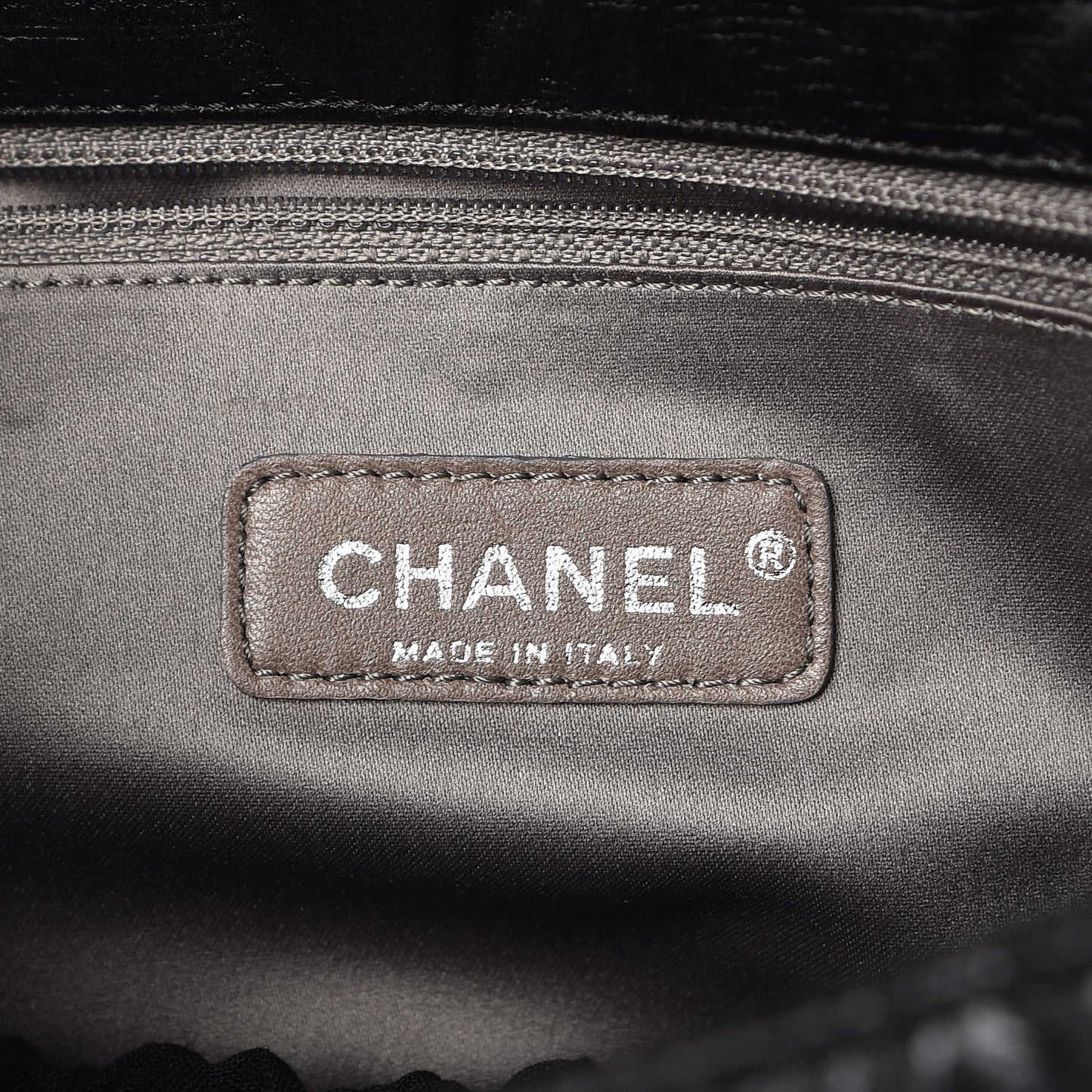 Coated Canvas Quilted Le Marais Flap Black
