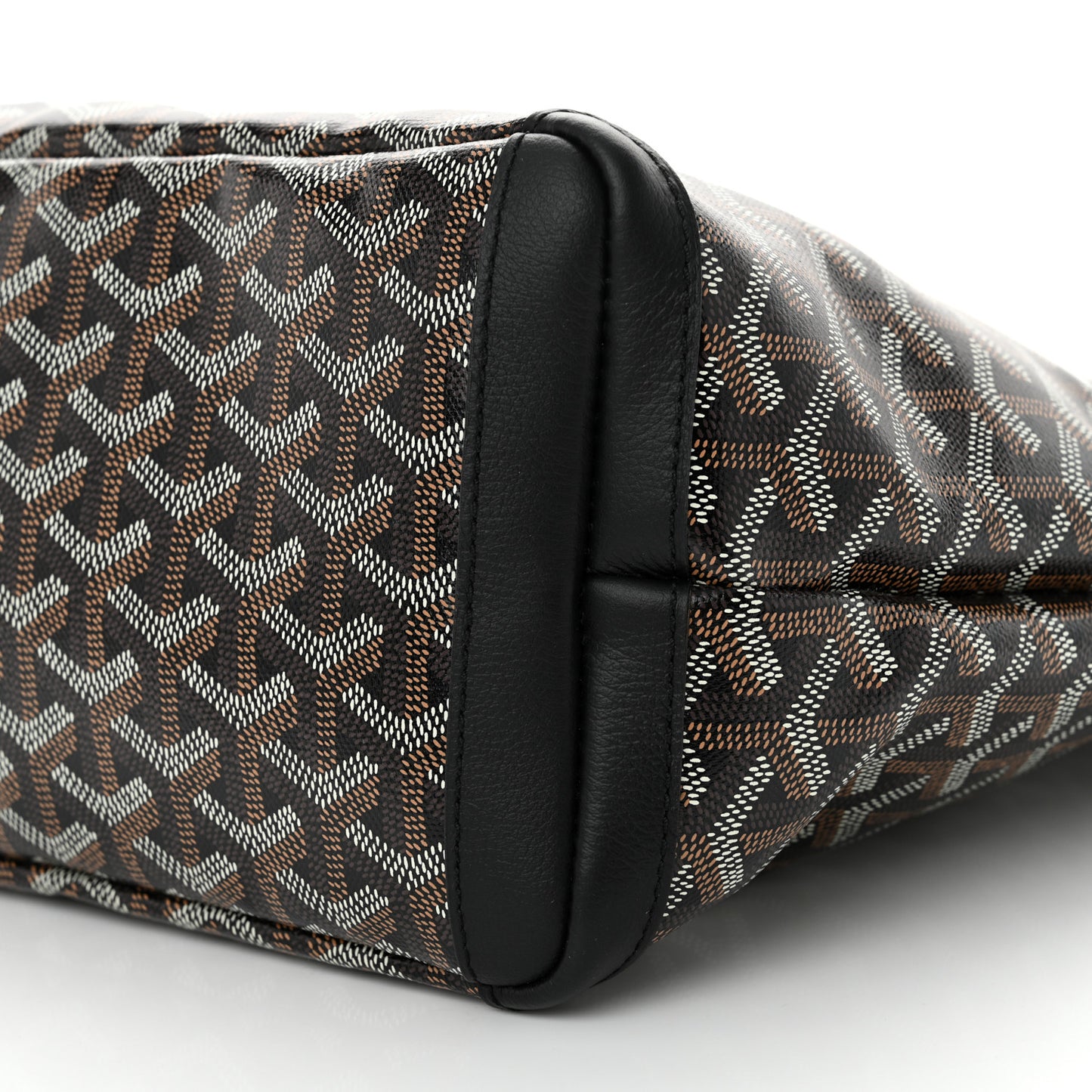 Goyardine Artois PM Black