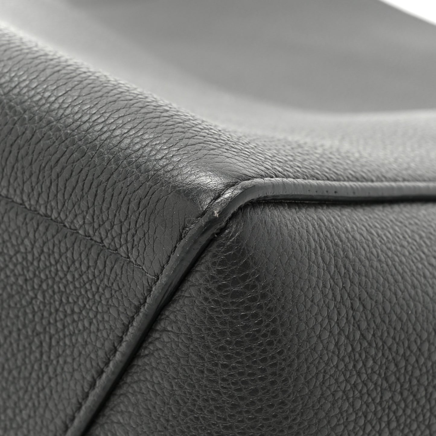 Soft Grained Calfskin Sangle Bucket Bag Anthracite