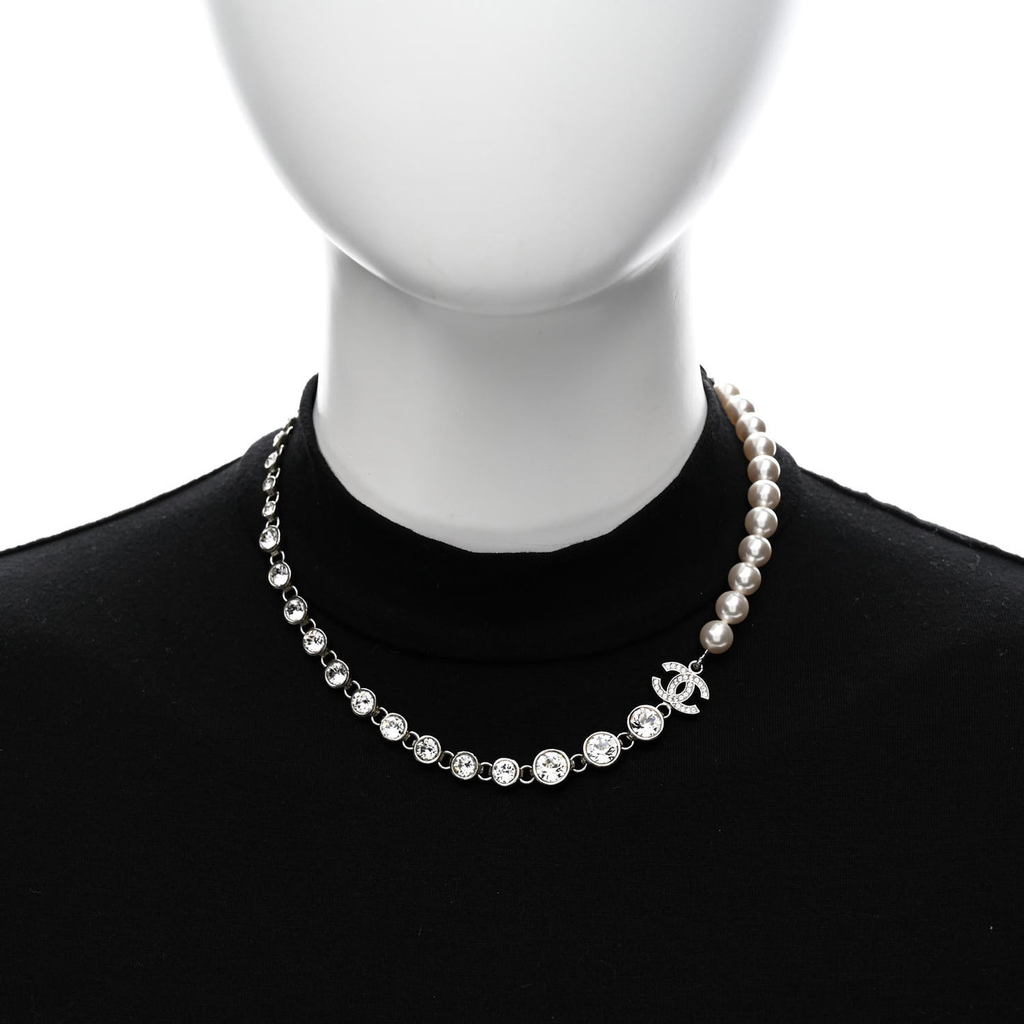 Pearl Crystal CC Choker Necklace Silver Pearly White