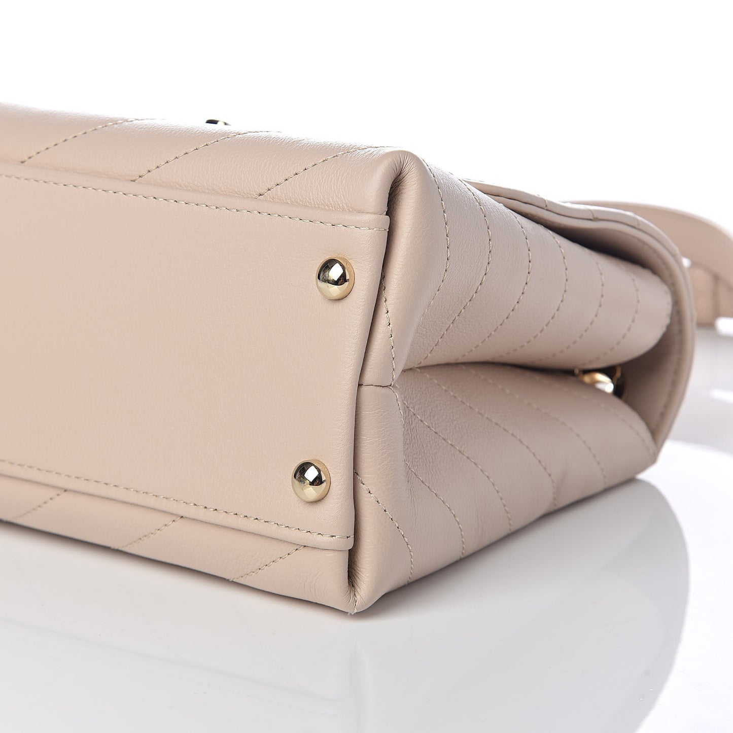 Grained Calfskin Small Chevron Chic Top Handle Flap Beige