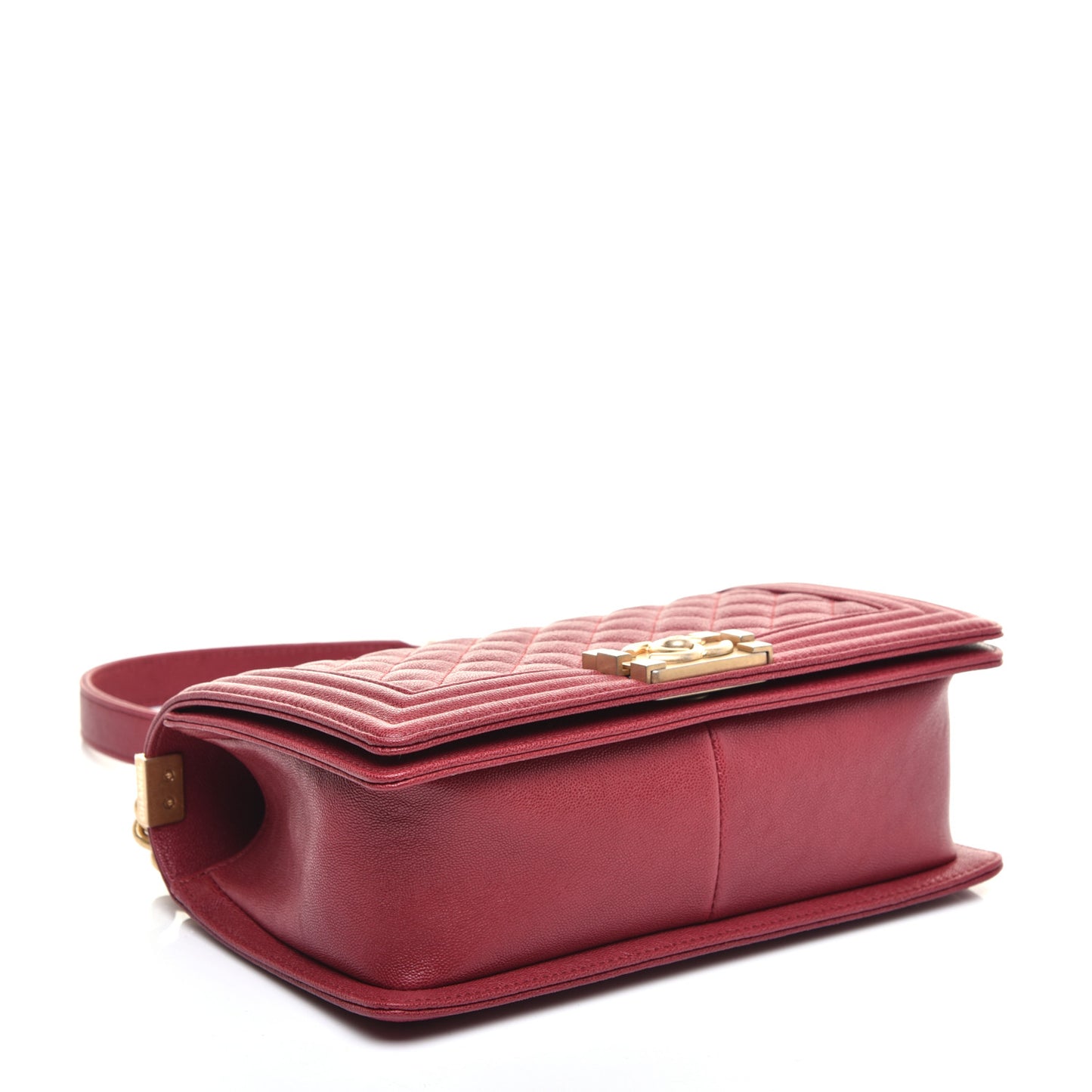 Caviar Quilted Medium Boy Flap Red