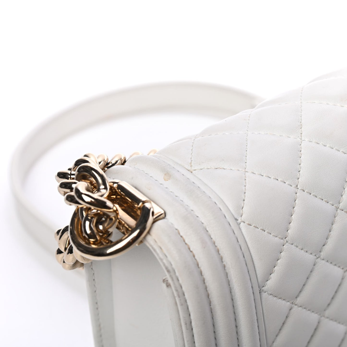 Lambskin Quilted Medium Boy Flap White