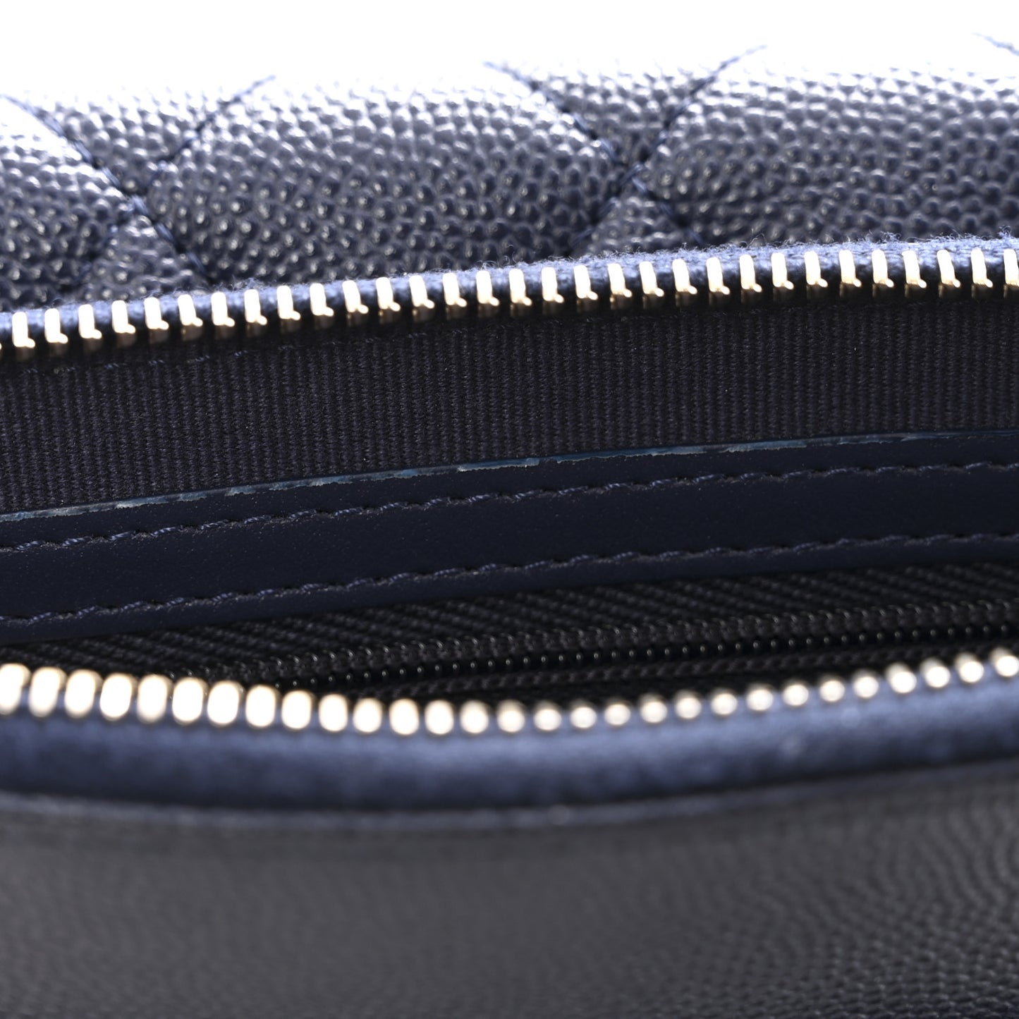 Caviar Quilted Flap Phone Holder With Chain Navy