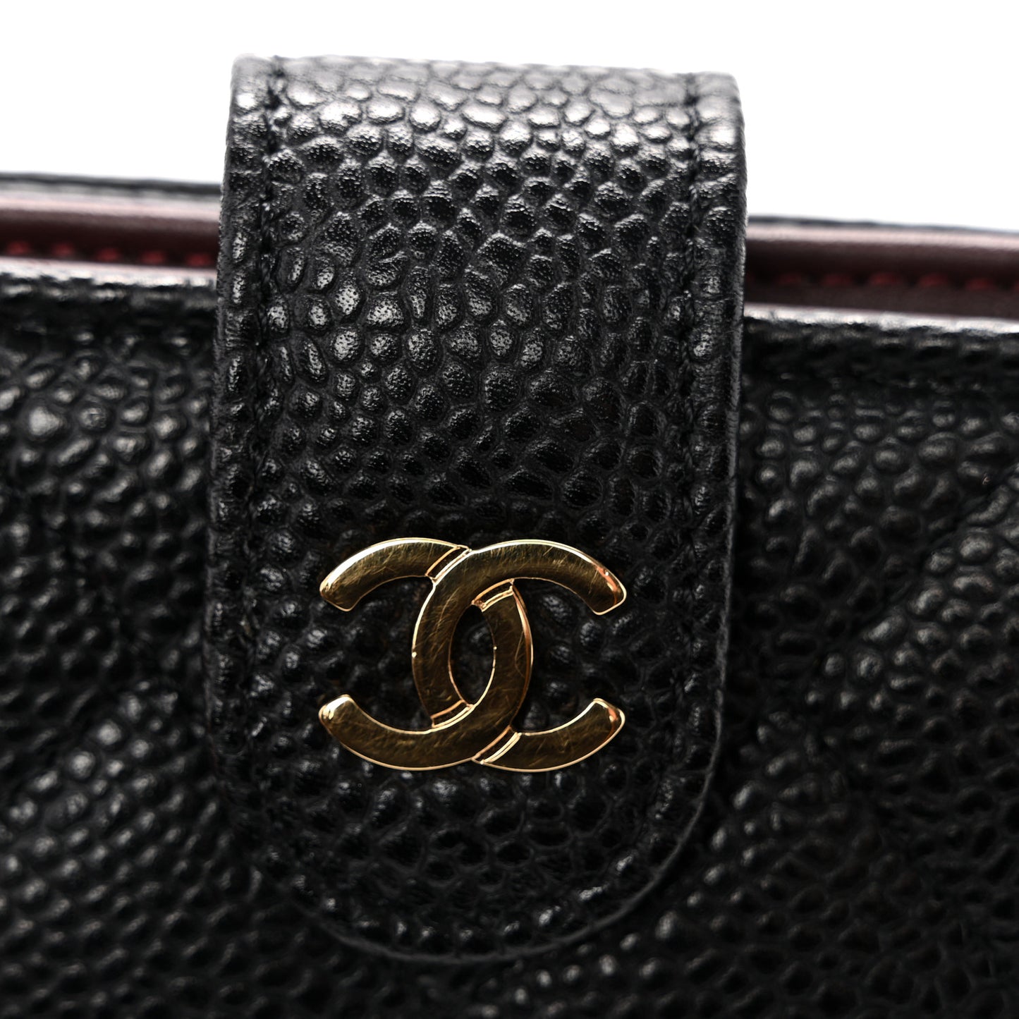 Caviar Quilted Zipped Pocket Wallet Black