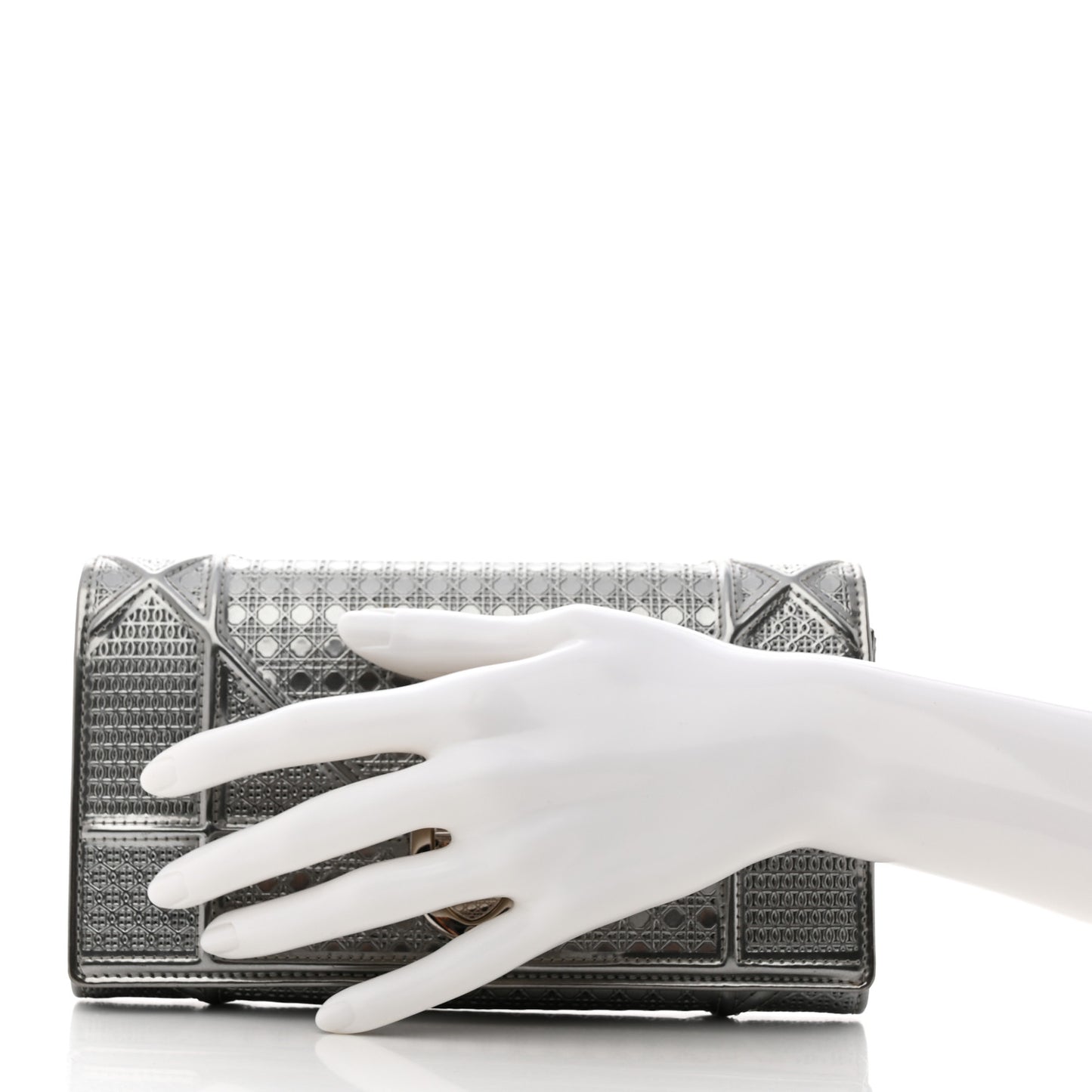 Metallic Patent Micro-Cannage Diorama Croisiere Chain Wallet Silver