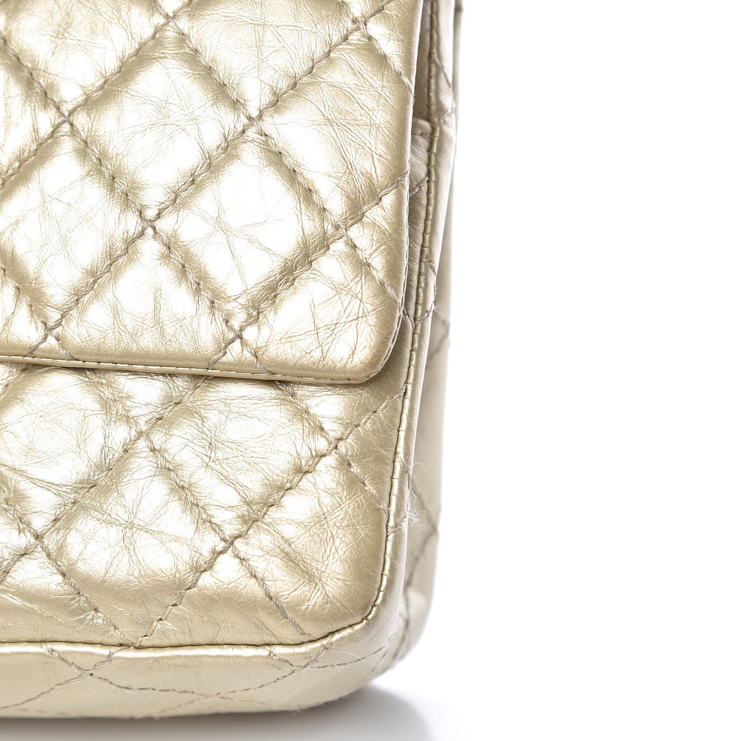 Metallic Aged Calfskin Quilted 2.55 Reissue 225 Flap Gold