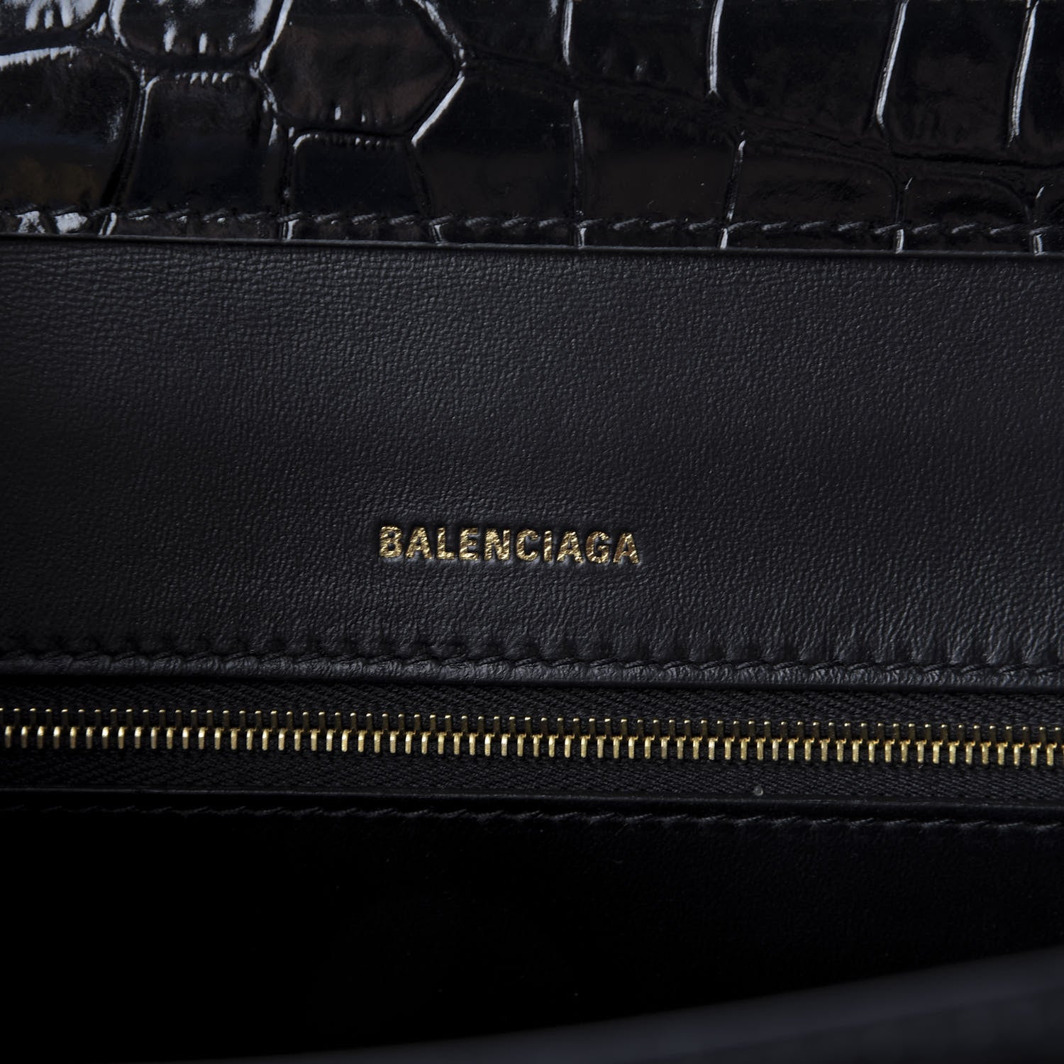 Balenciaga Shiny Calfskin Graffiti Logo Crocodile Embossed Medium Ghost Shoulder Bag Black White 8 of 8