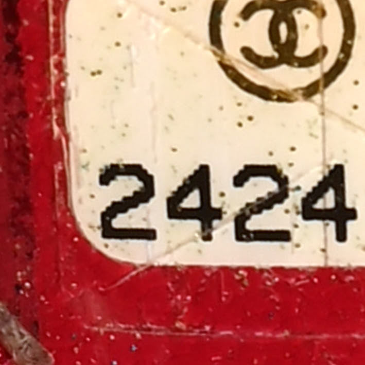 Aged Calfskin Quilted Large Gabrielle Shopping Tote Beige Black