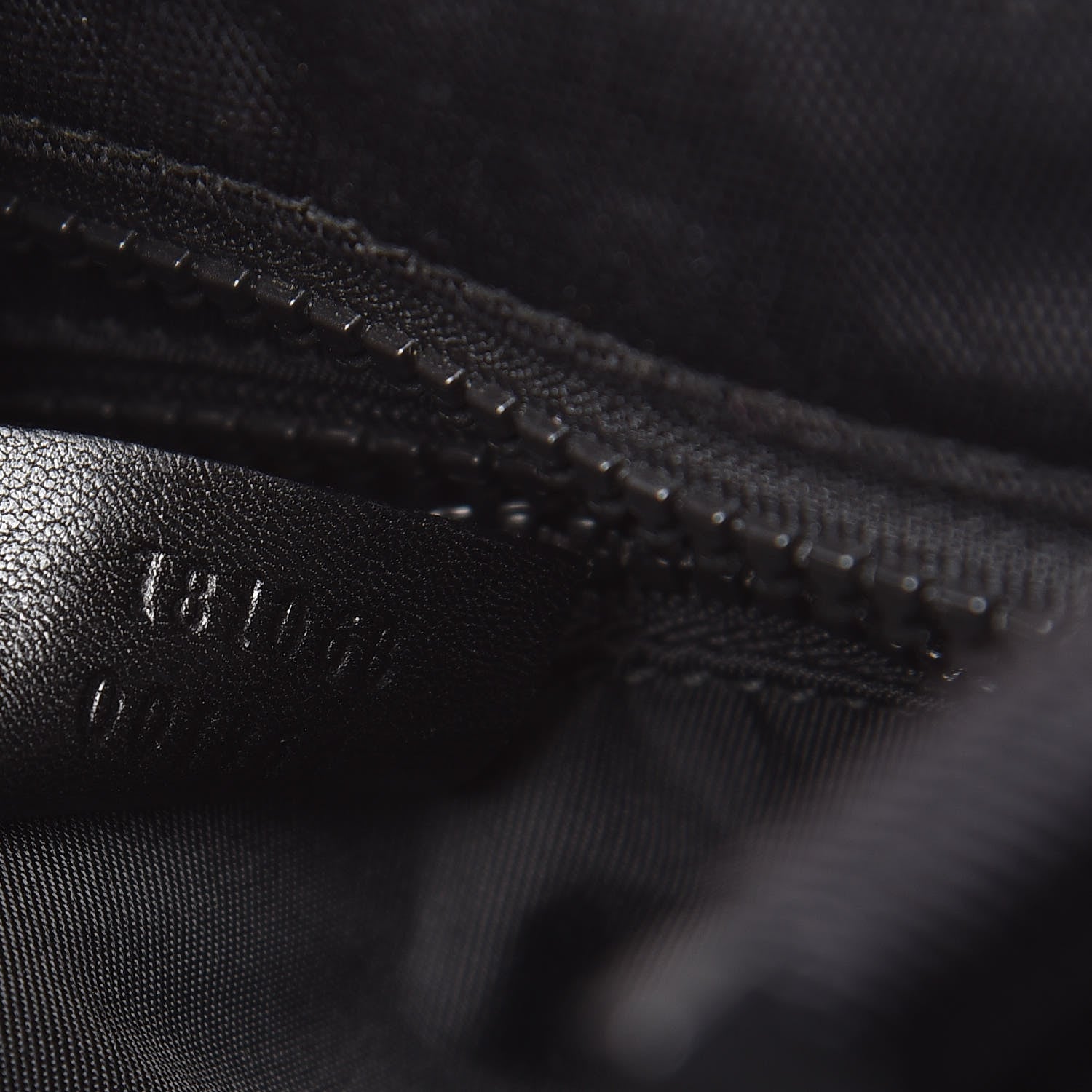 Gucci Nylon Web Interlocking G Messenger Bag Black 7 of 10