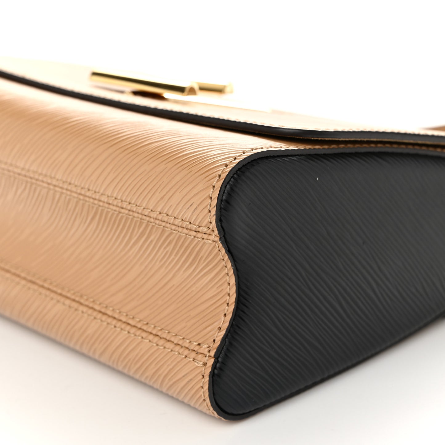 Epi Twist Shoulder Bag MM Camel